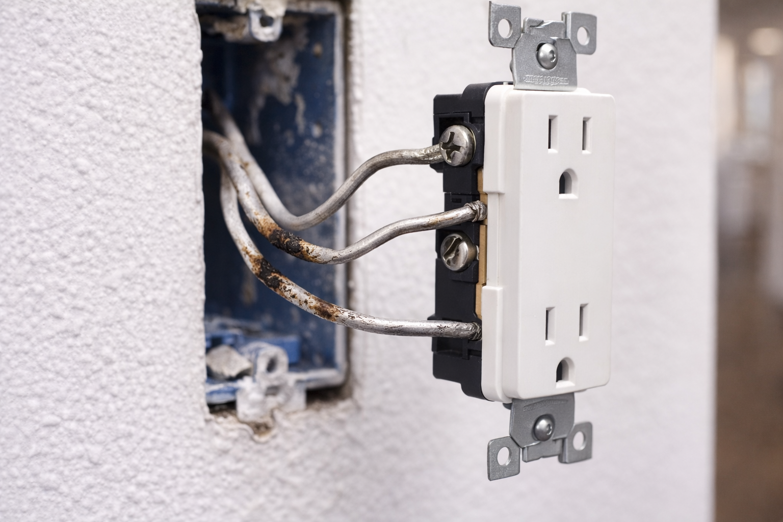 Aluminum Wiring in Homes: The Complete Guide for Ontario Homeowners