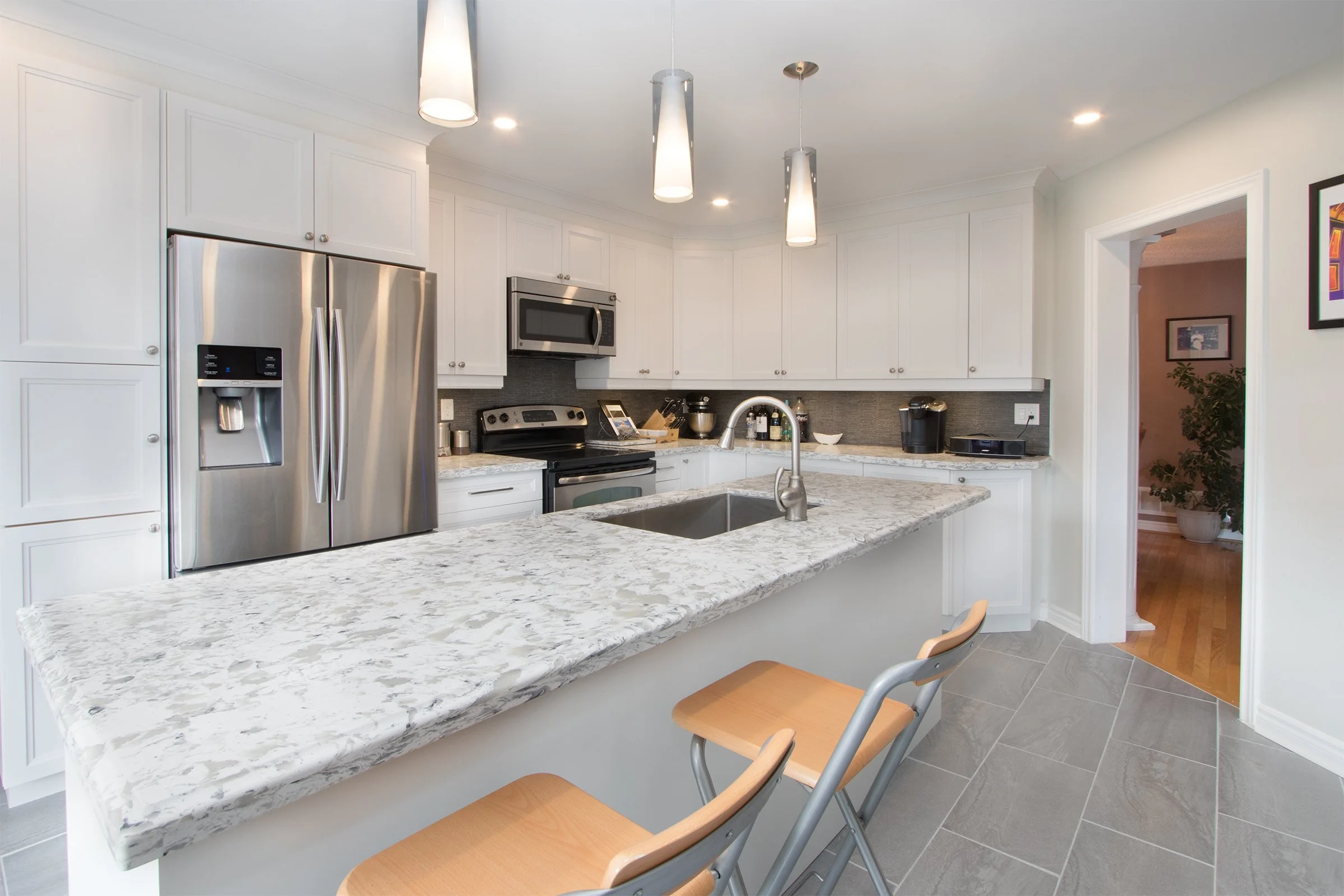 Kitchen Islands: 10 Mistakes Homeowners Don’t Realize They’re Making