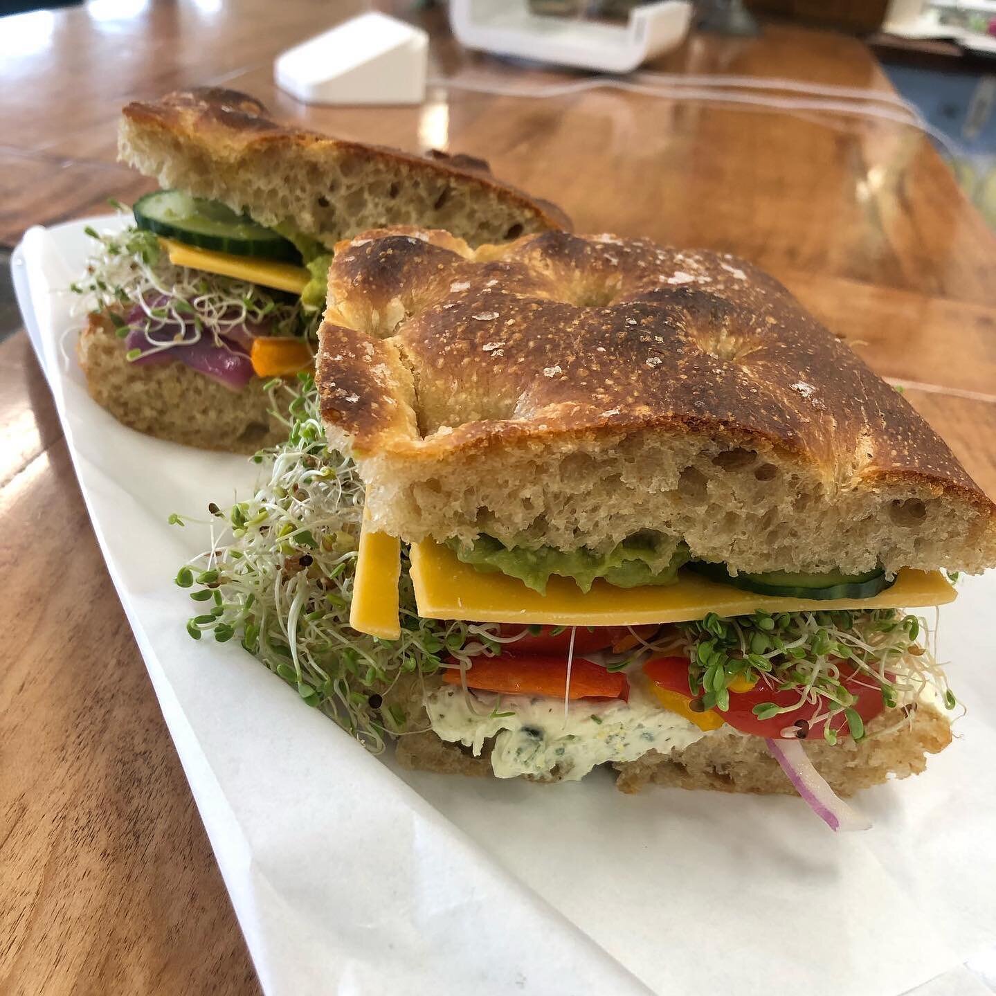 Veggie sandwiches on house made focaccia today ❤️ with herb cream cheese 

Sourdough specials: polenta pumpkin seed, honey whole wheat, caraway rye

#montanasourdough 
#helenamt