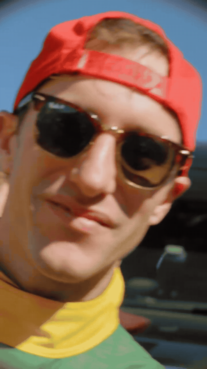 Everyone, meet the drivers. Drivers, meet everyone.-5.gif