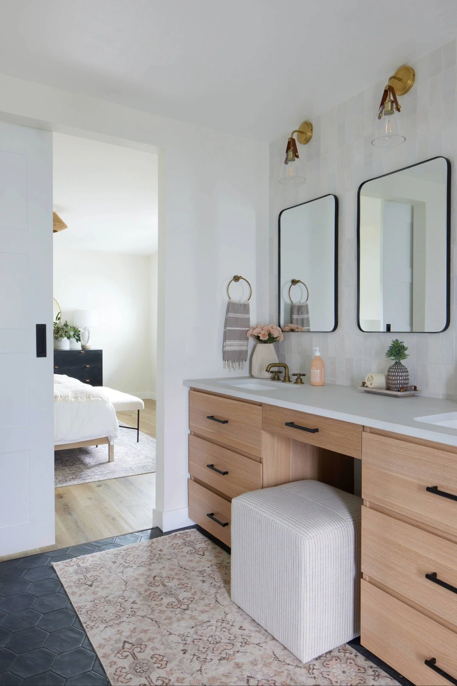 Erin Costa Mesa3548.jpg