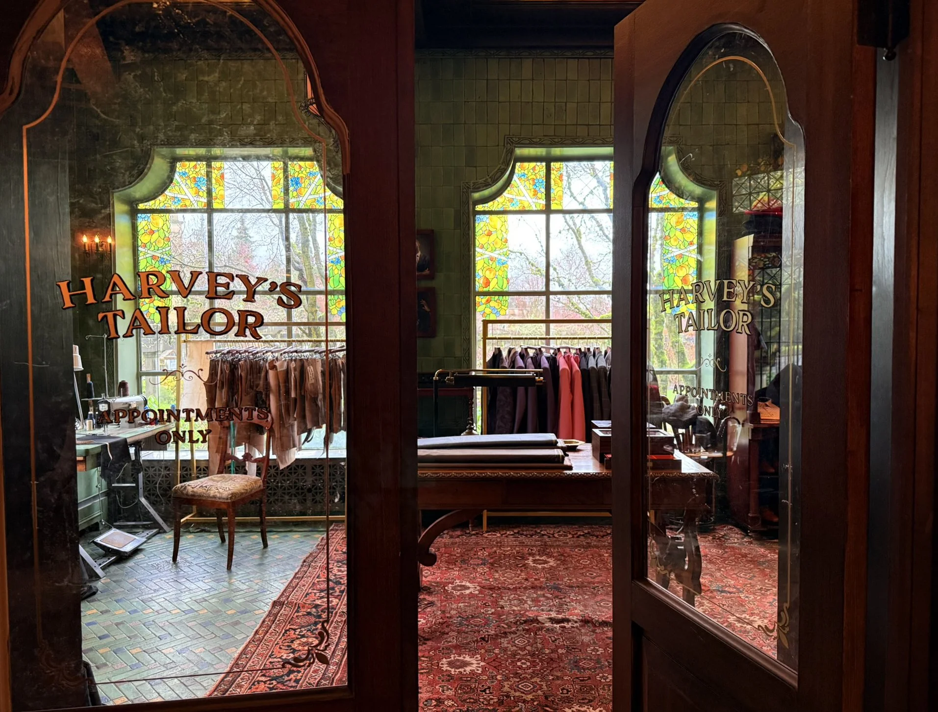 Come On In! 