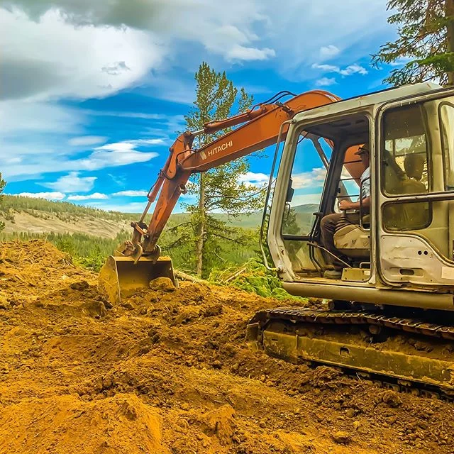More dirt work to do, but we&rsquo;re getting hard at it. Dad and 15yr old daughter getting it done!!
.
.
.
#fatherdaughter #dadanddaughter #mylittlegirl #dirtwork #workoutside #work #heavyequipmentnation #heavyequipment #excavators #excavating