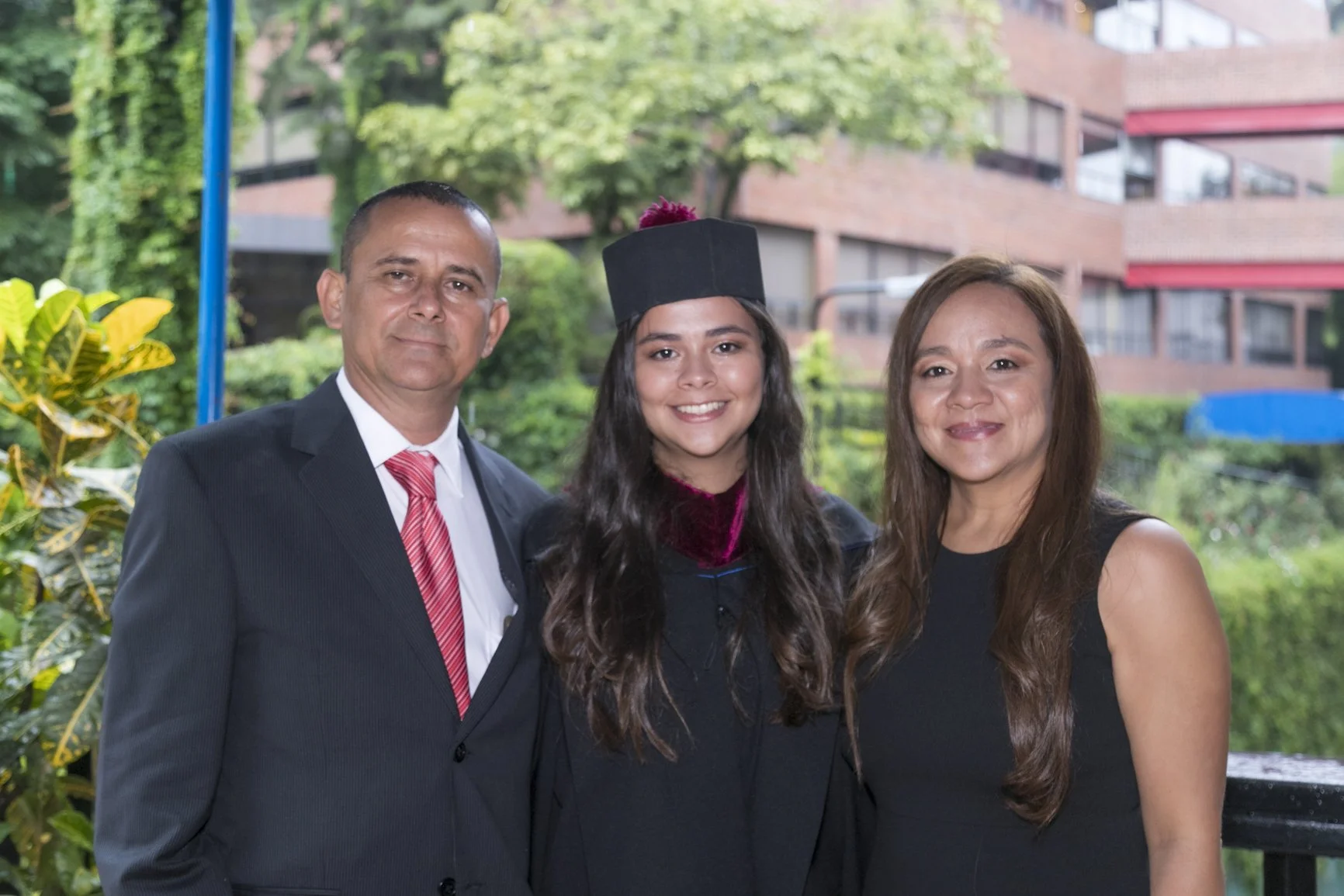 Graduacion-Paula-Colocho-20220527-53.jpg