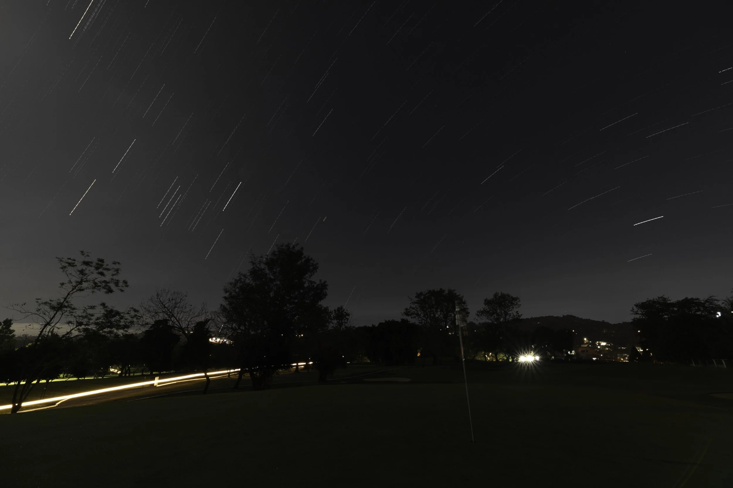 StarStaX__MG_3036-_MG_3085_lighten.jpg