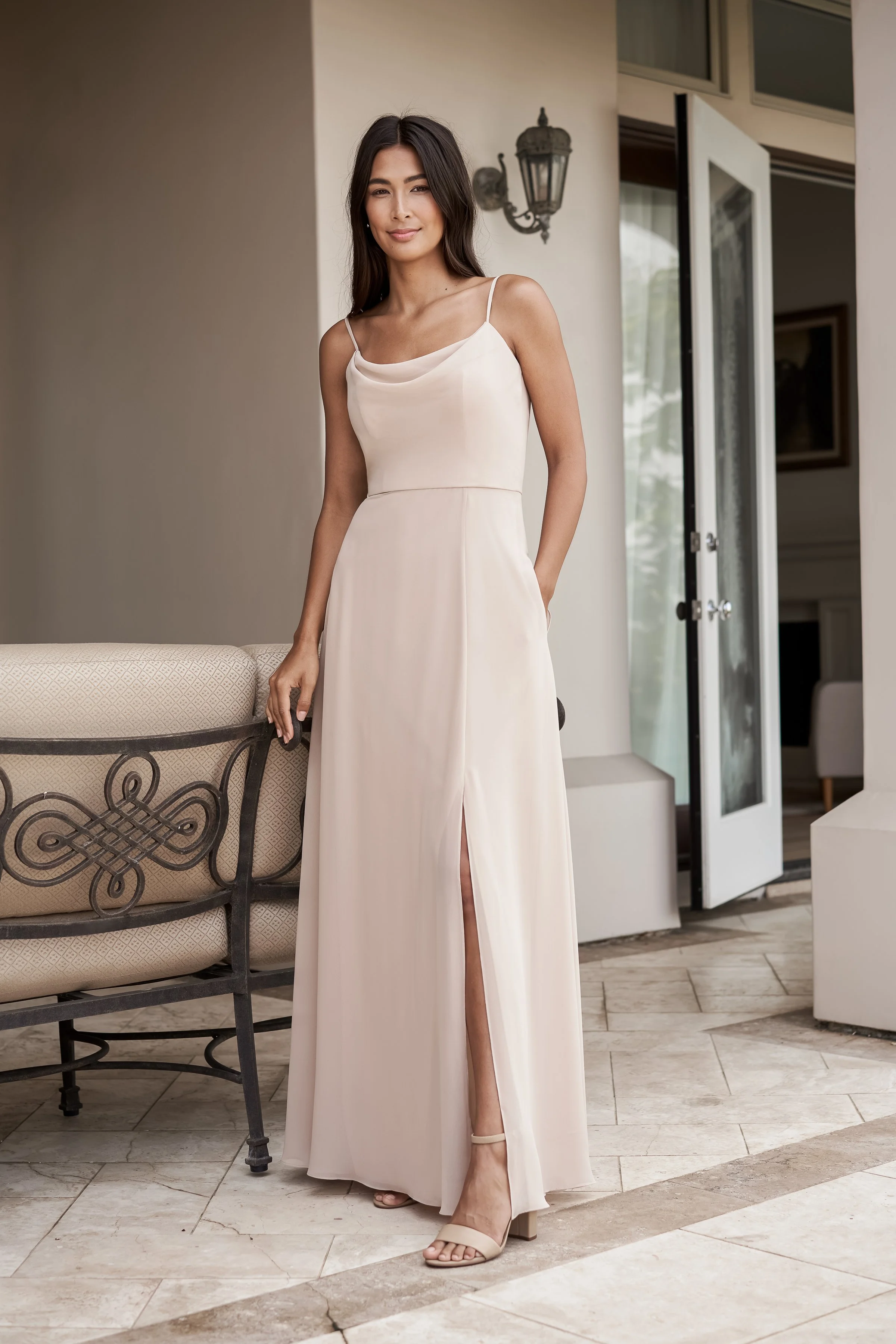 B243005-F.jpg