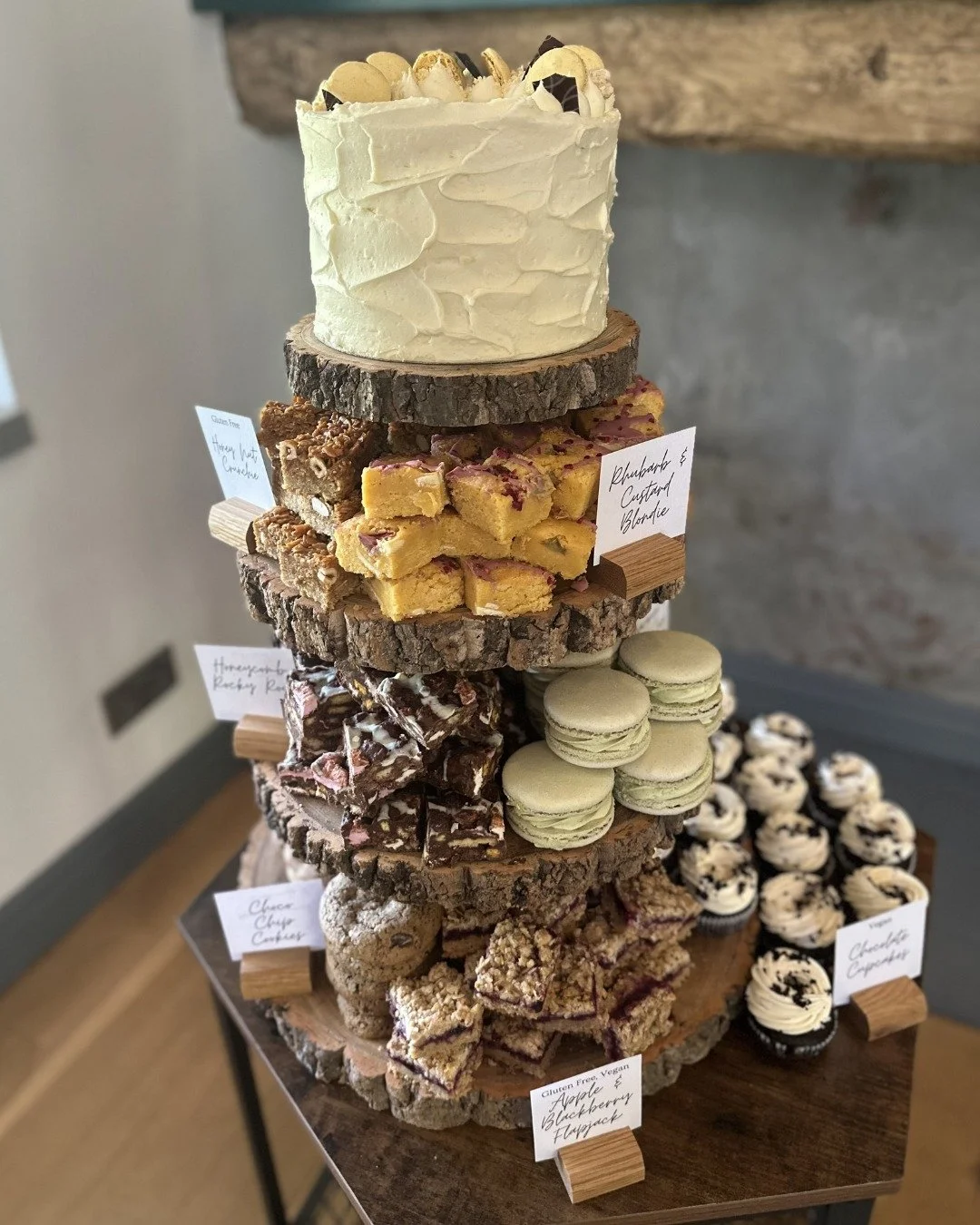 Some people choose one cake.
Some choose everything they love.

Link in bio