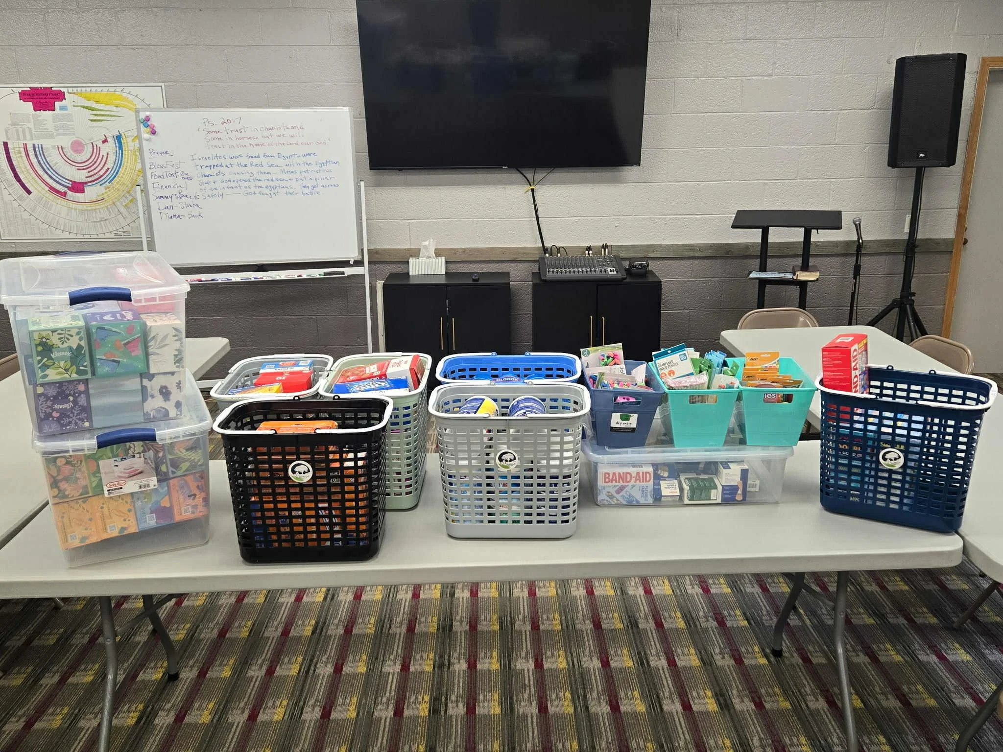 The first annual Promise C.A.R.E.S. “Back to School Blessings Basket” deliveries were a huge success! Kelli and Donna, as representatives of Promise, successfully delivered several totes and baskets filled with Kleenex, snacks, disinfecting wipes, b