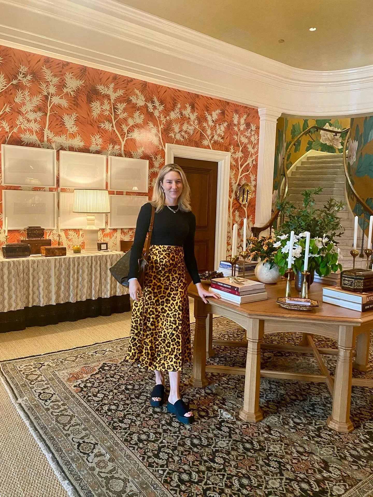 The @kbshowhouse is right around the corner!  11/7-11/23

And while I&rsquo;m giving a bit of a look in this photograph, I had the absolute best time last year! So much so that I forgot to post and share some of my favorite designer rooms. 

I can&rs