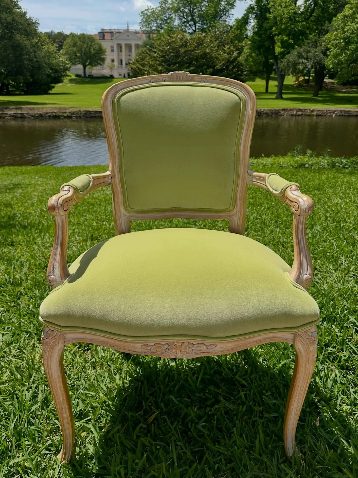 Before &amp; After ✨ The Ming Green Queen 👑
From Rags to Riches, THIS chair is fit for Royalty. 

Kicked to the curb and treated like trash! This Cinderella Story began on a sunny morning in December. When I saw her, I knew that she was coming with 