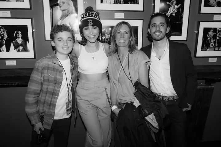 SELFIE KID, MADISON BEER AND TBSVIP PRESIDENT