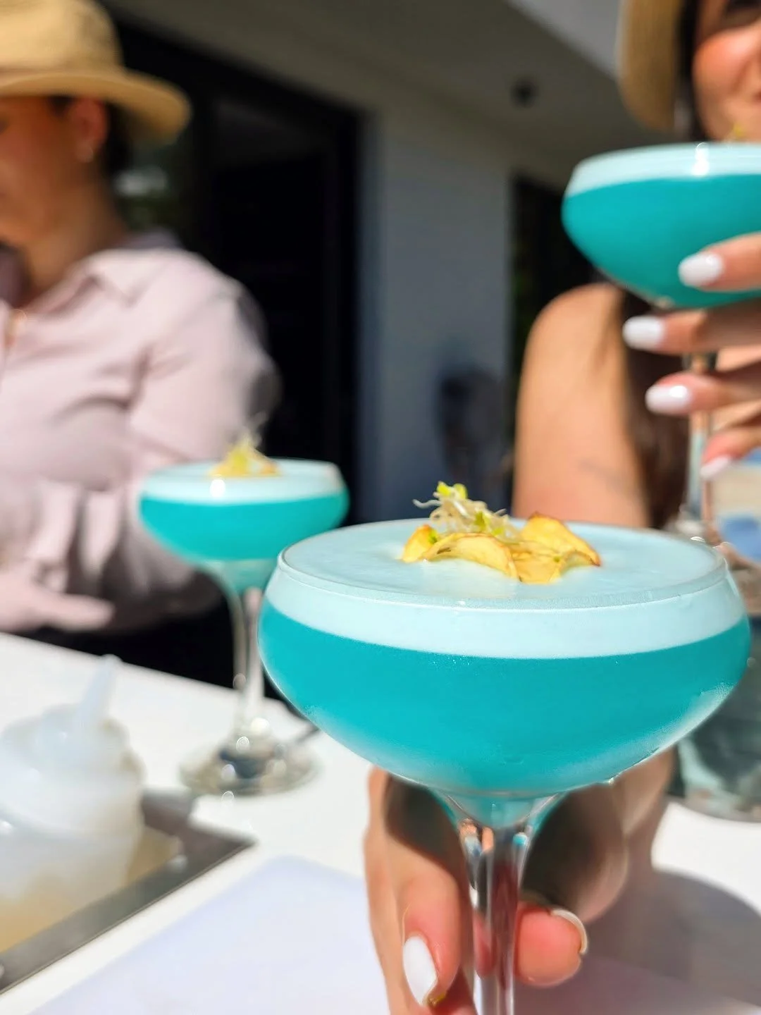 Paradise is just one sip away 🍹
Dive into the weekend with our tropical cocktails, bold flavors, beach vibes, and endless fun!
Enquire with us to explore all the cocktail packages. 
Get in touch!!
#EveryDropIsArt
#SydneyMobileBars
#FunkyCocktailGla