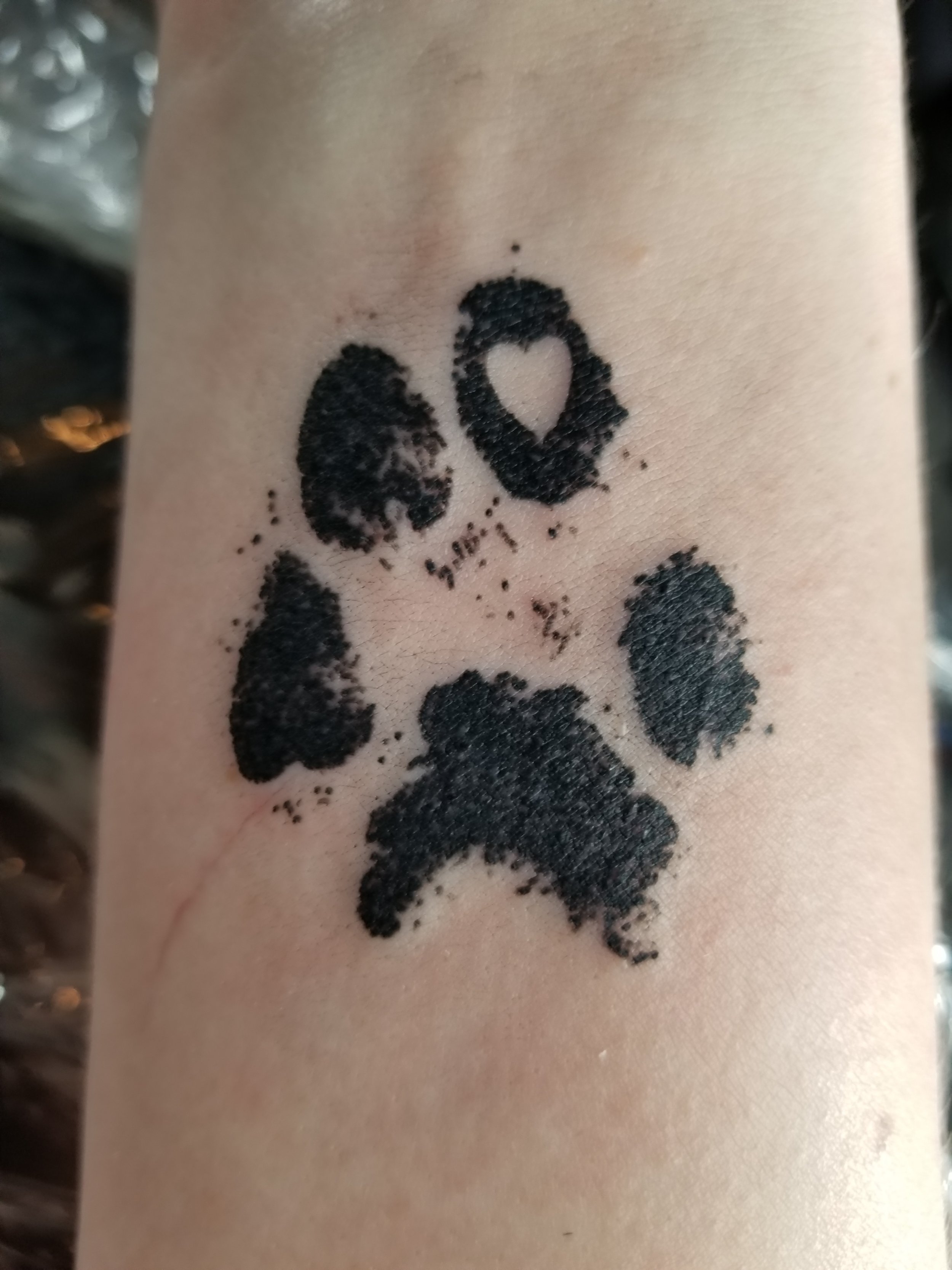 Paw print