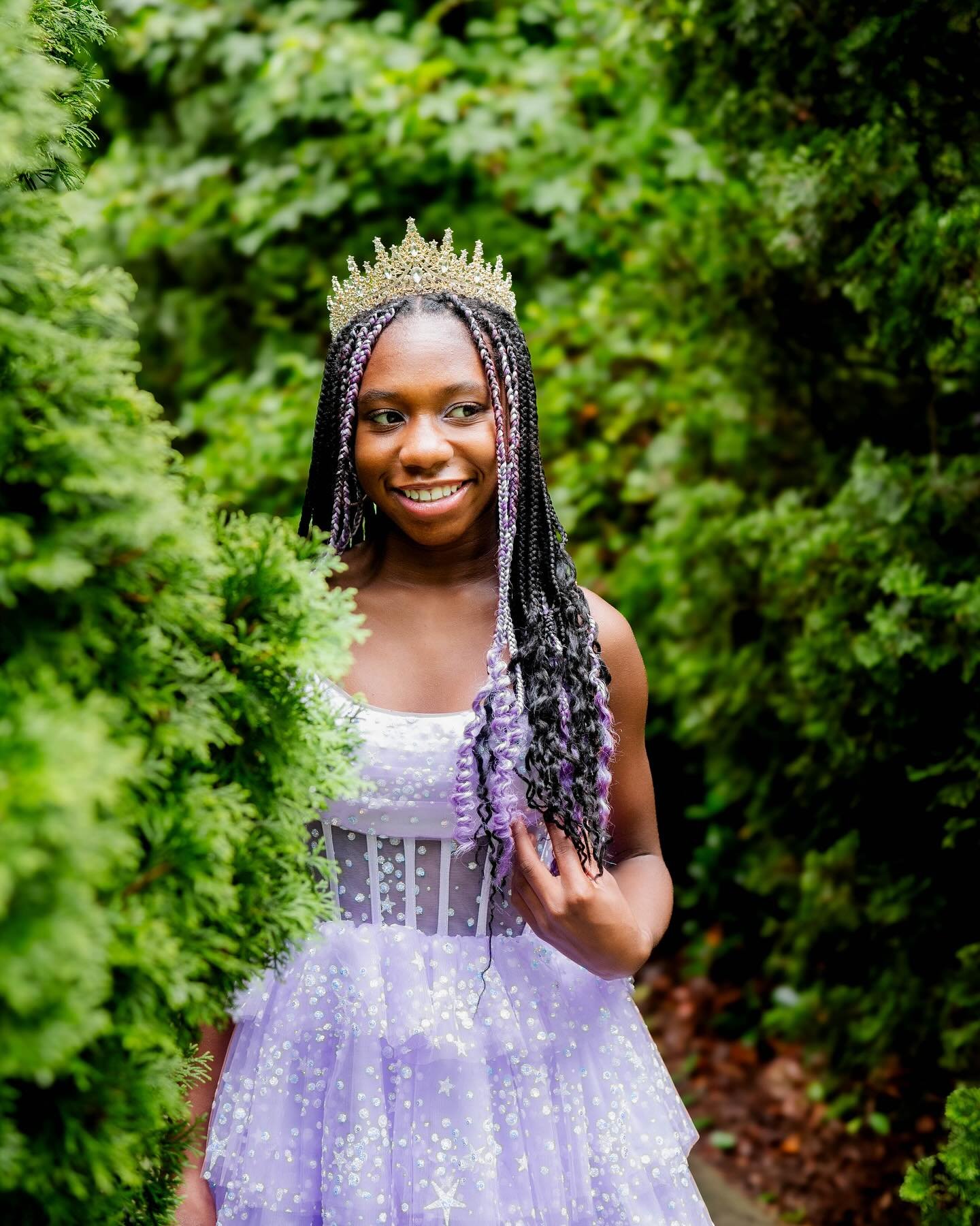 Joi was an absolute joy to have in front of my camera to celebrate her birthday!! She had such a contagious and beautiful smile! I love that her and her mom also had a few photos together to show off their amazing bond 🥹

#arielevonphotography #clt 