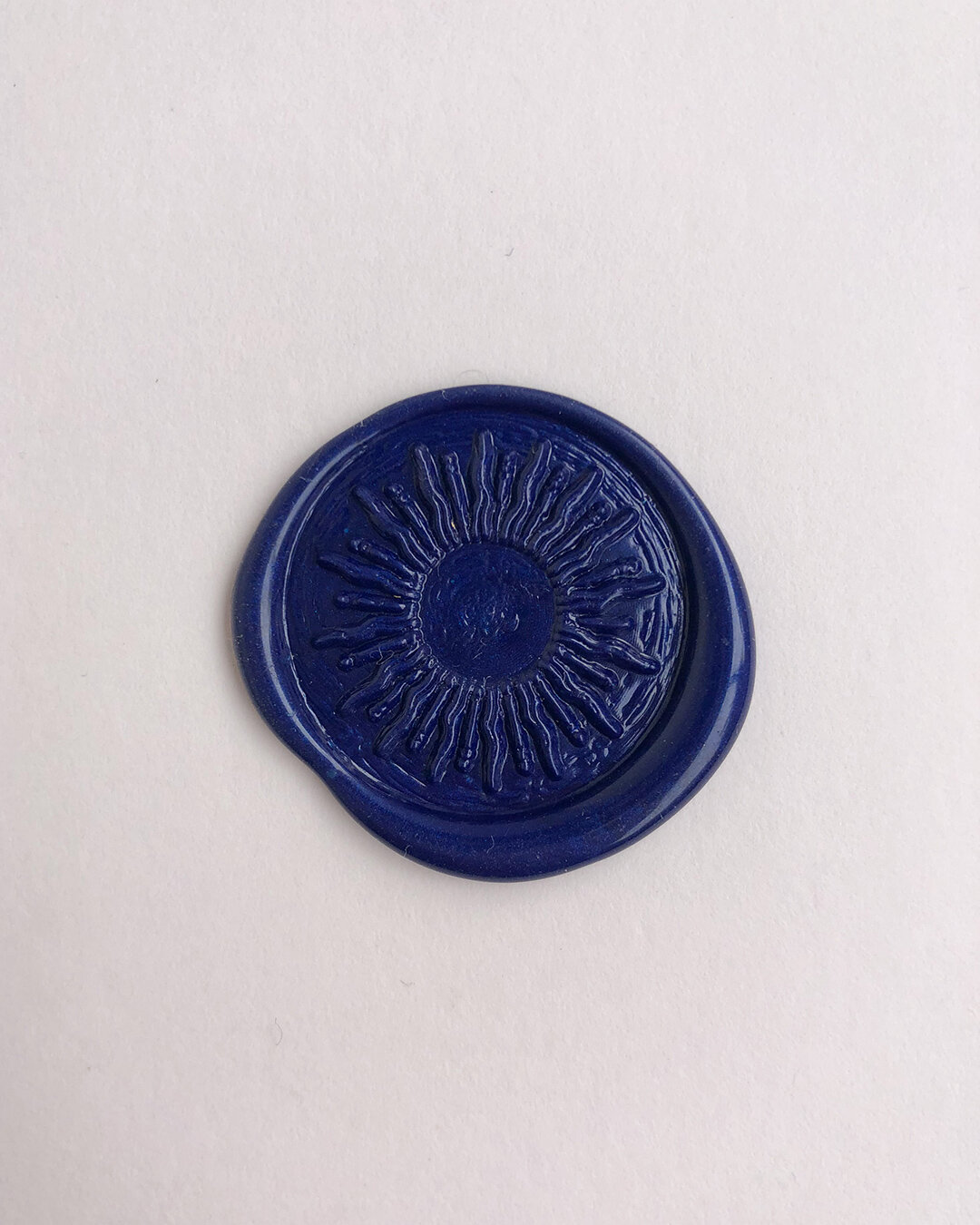 lucky-note-sun-wax-seal-design.jpg