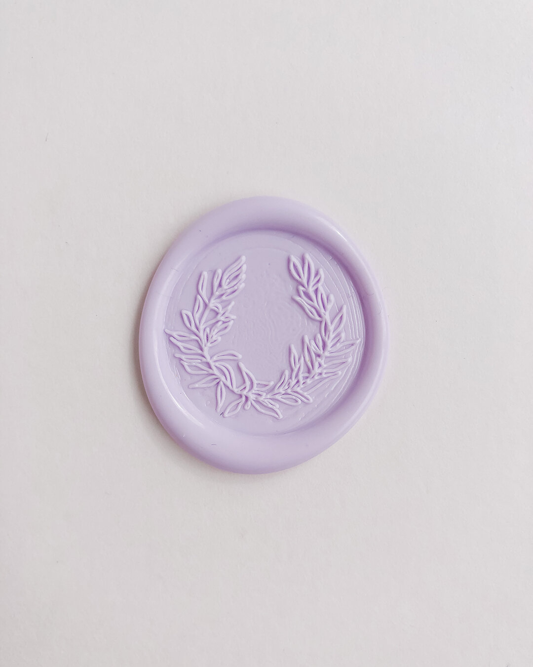 ‘Wreath’ pre-made self adhesive wax seals