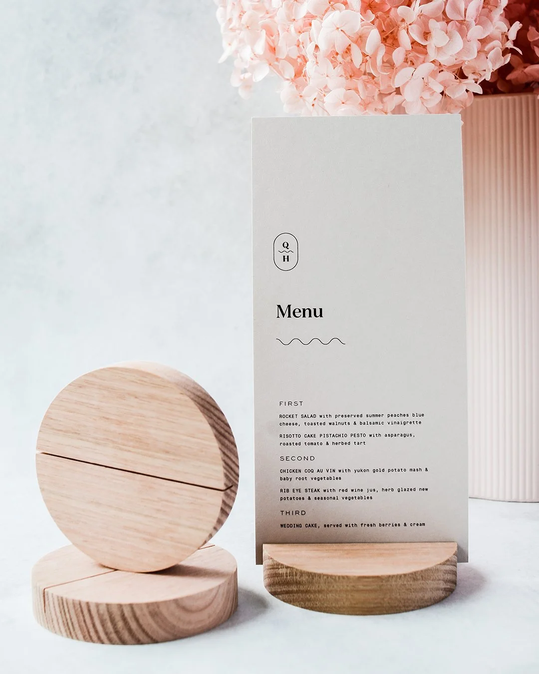 Circle Timber Small Signage Stand