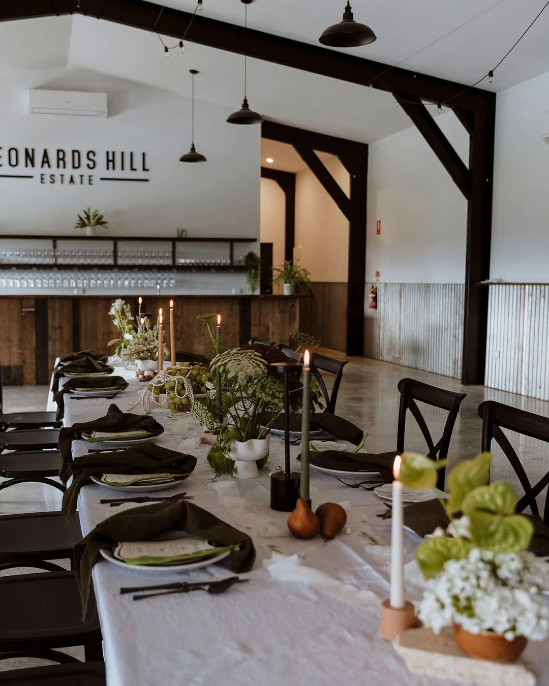 black-white-garden-wedding-styling-daylesford.jpg