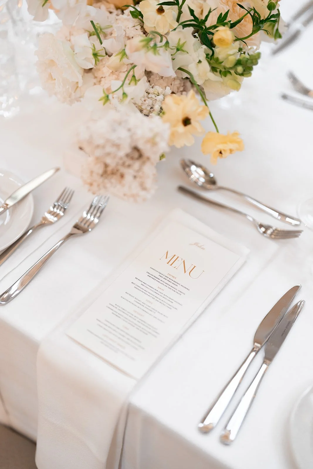 lucky-note-design-luxury-gold-wedding-menu-design.jpg