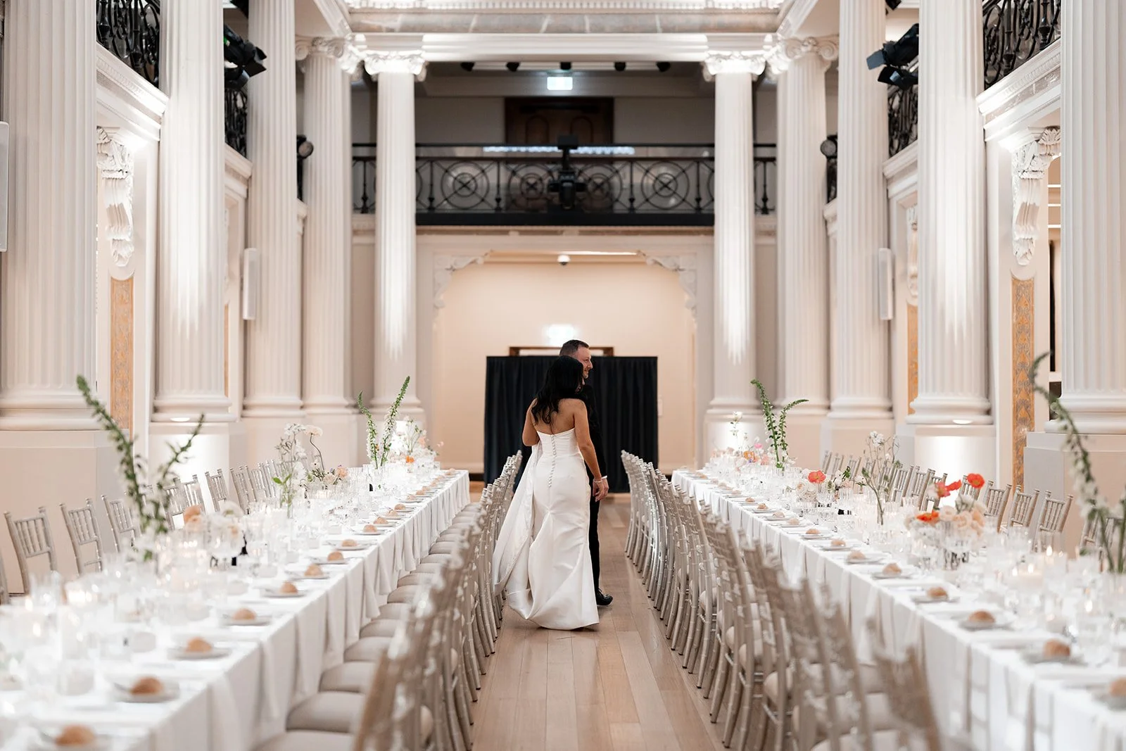 modern-luxury-state-library-melbourne-wedding.jpg