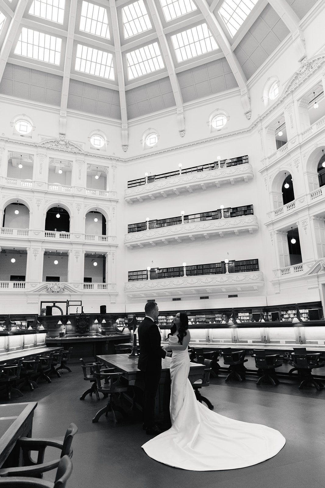 opulent-luxury-wedding-melbourne-state-library.jpg