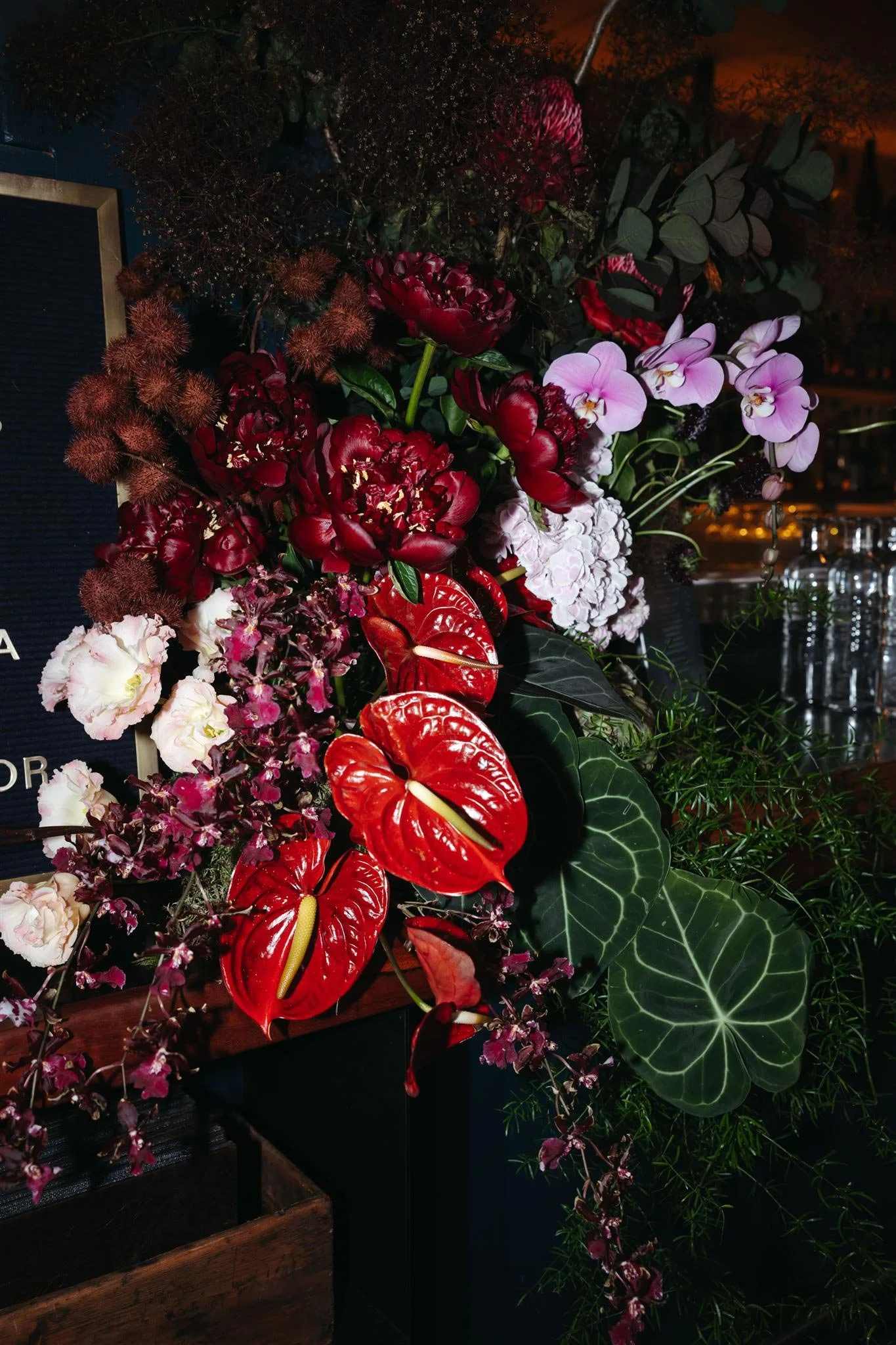 pomp-and-splendor-unqiue-melbourne-wedding-florist.jpg