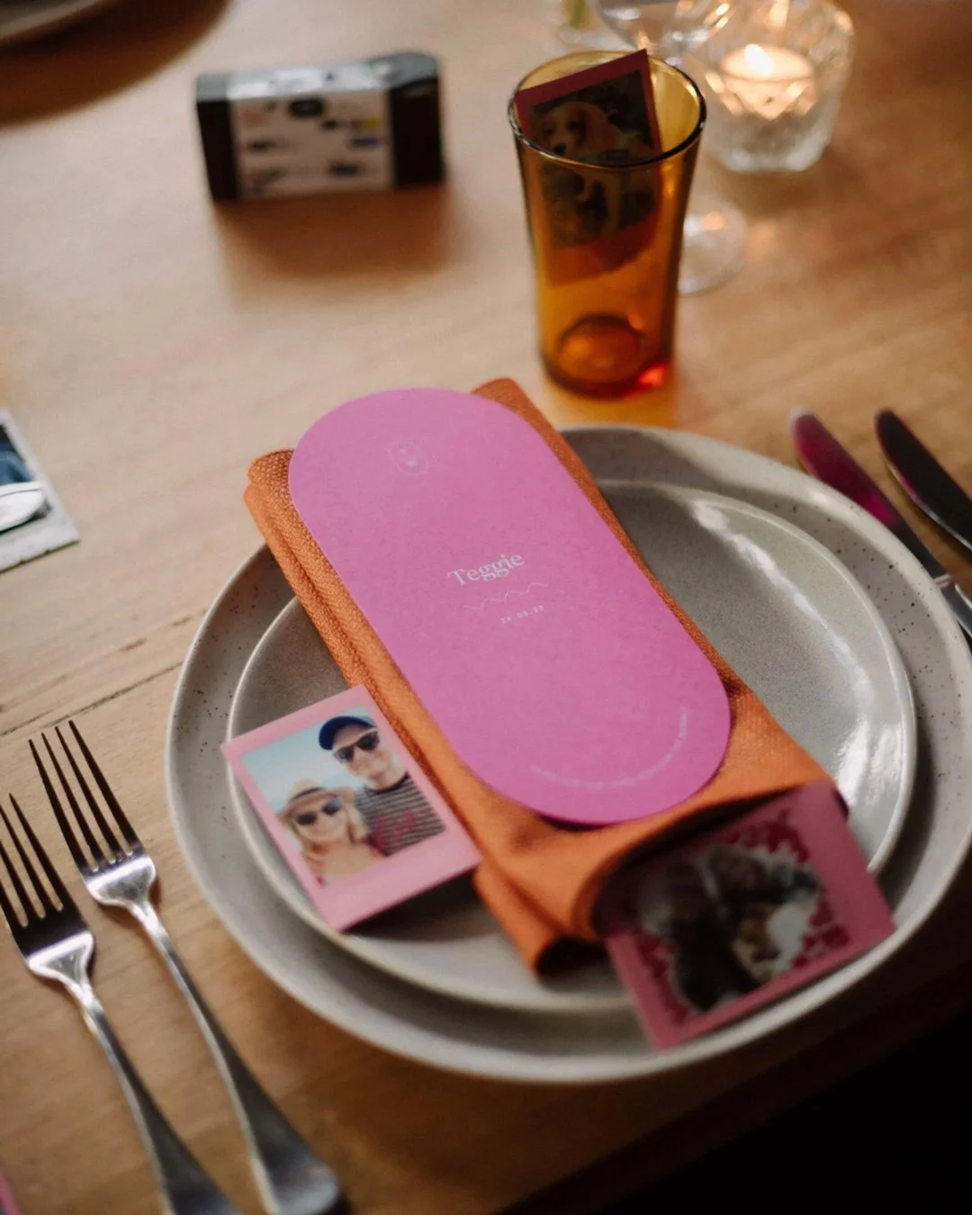 modern-double-arch-hot-pink-wedding-menu-white-ink-printing.jpg