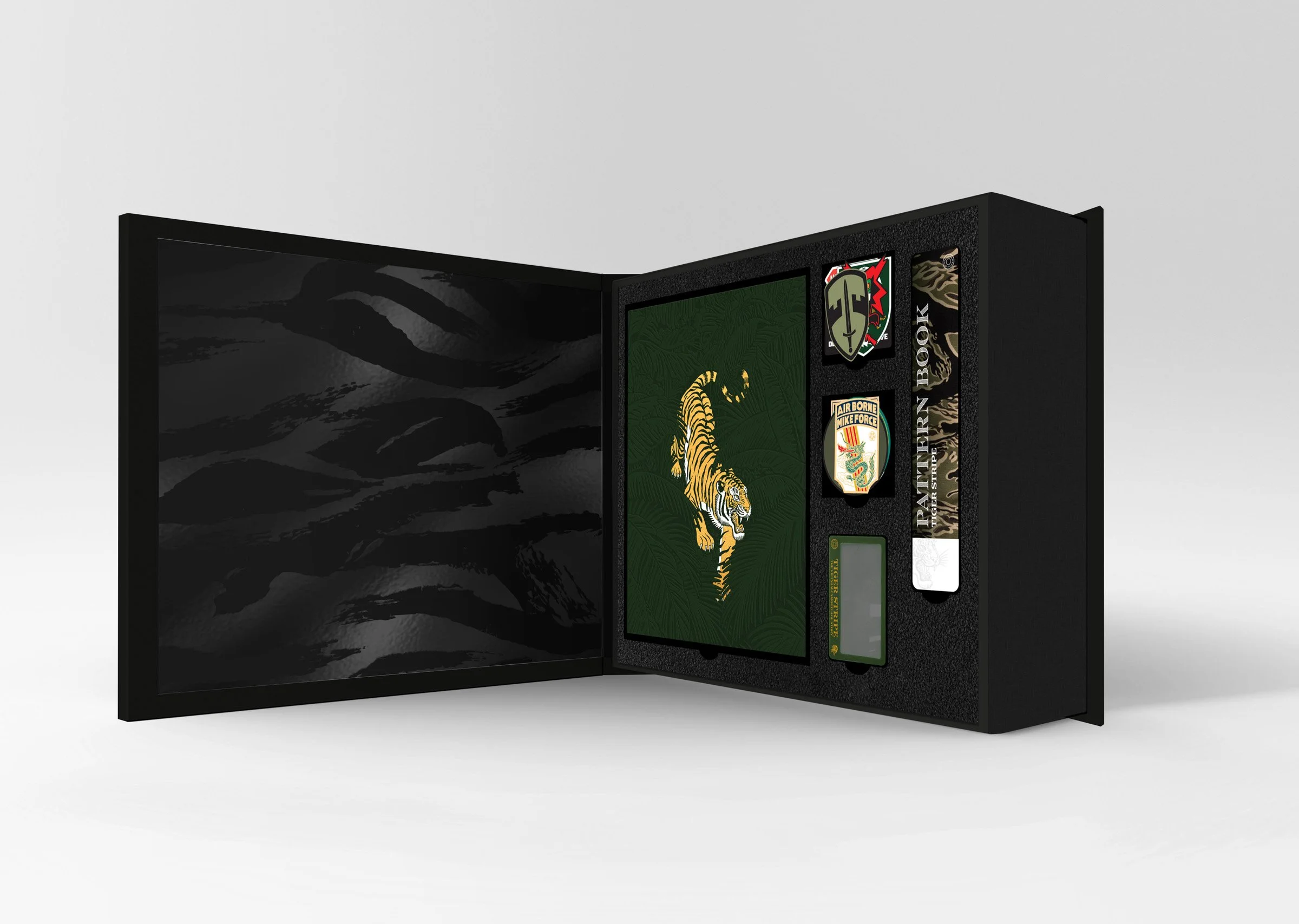 Tigerstripe-Clamshell-Mockup---Open.jpg