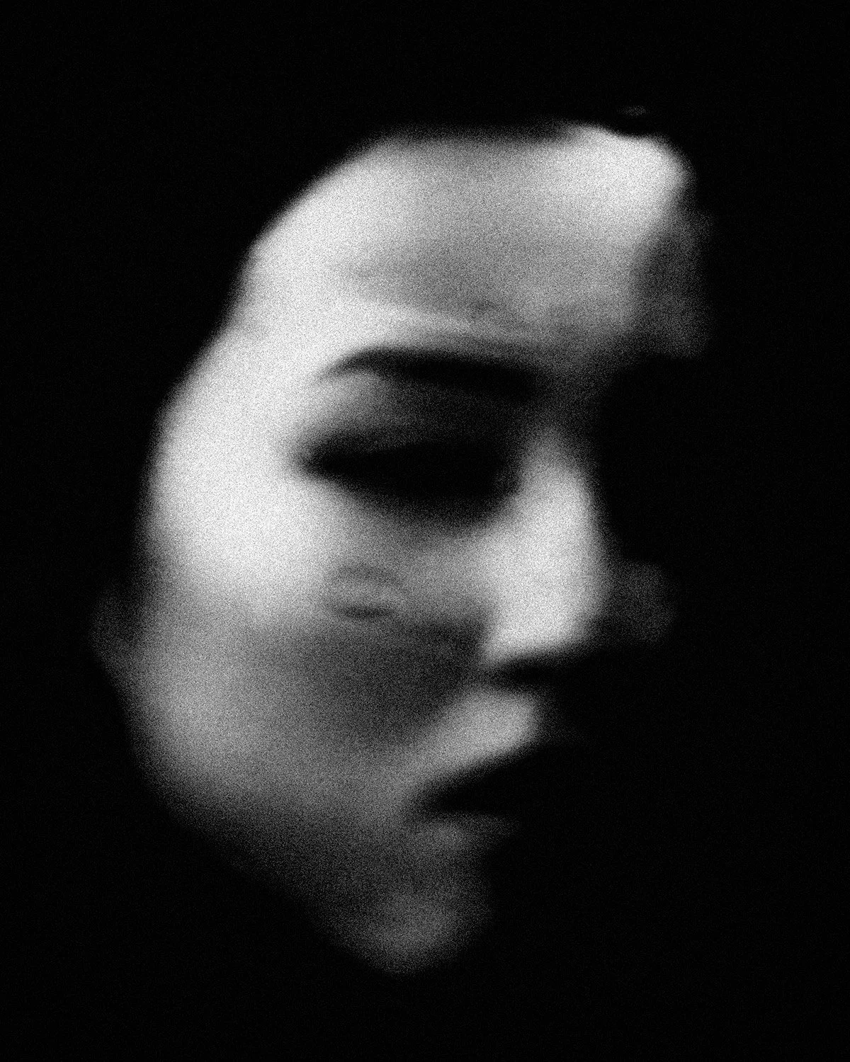 Blurred-Face-3.jpg