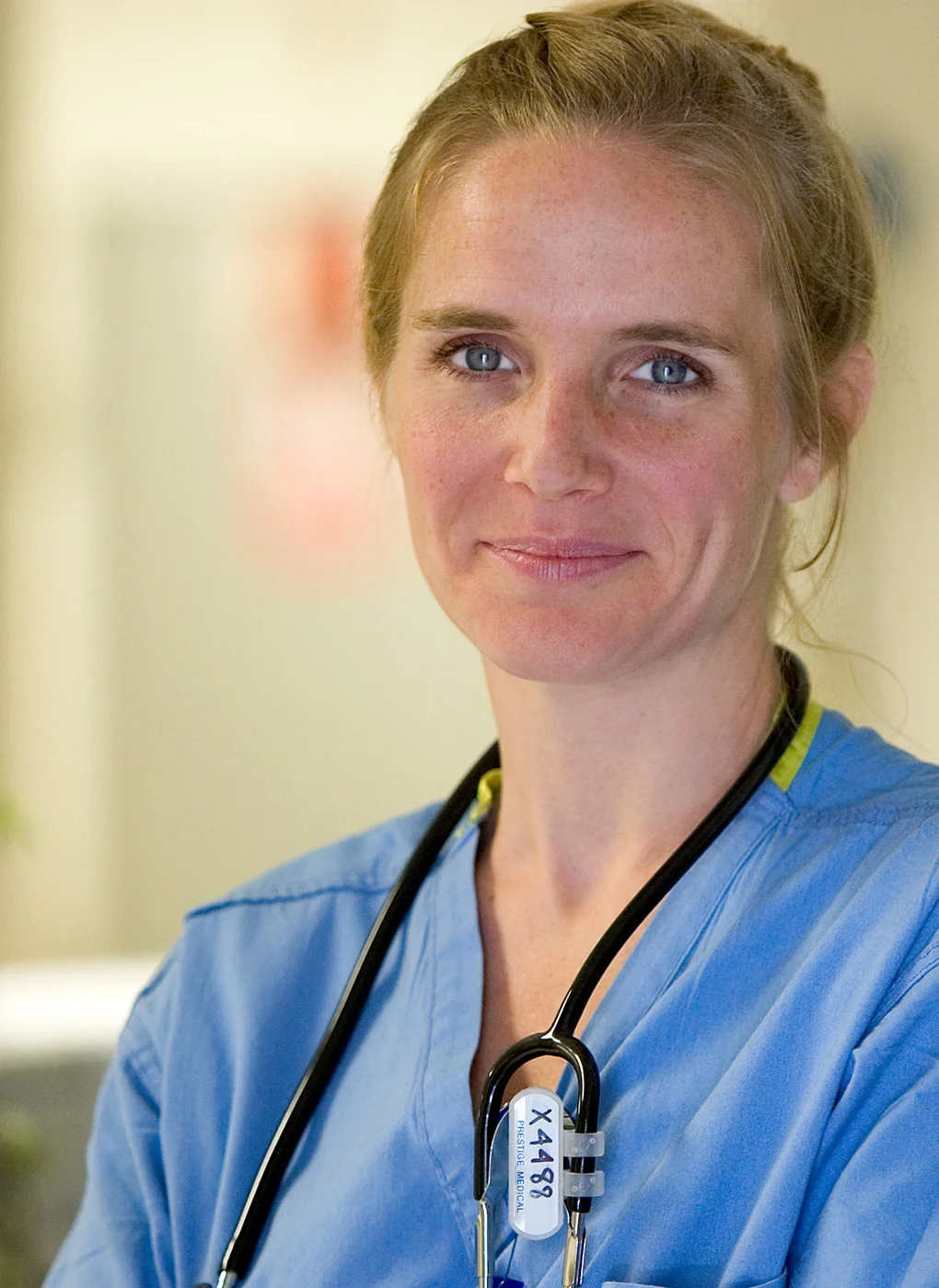 luh-nurse02.jpg