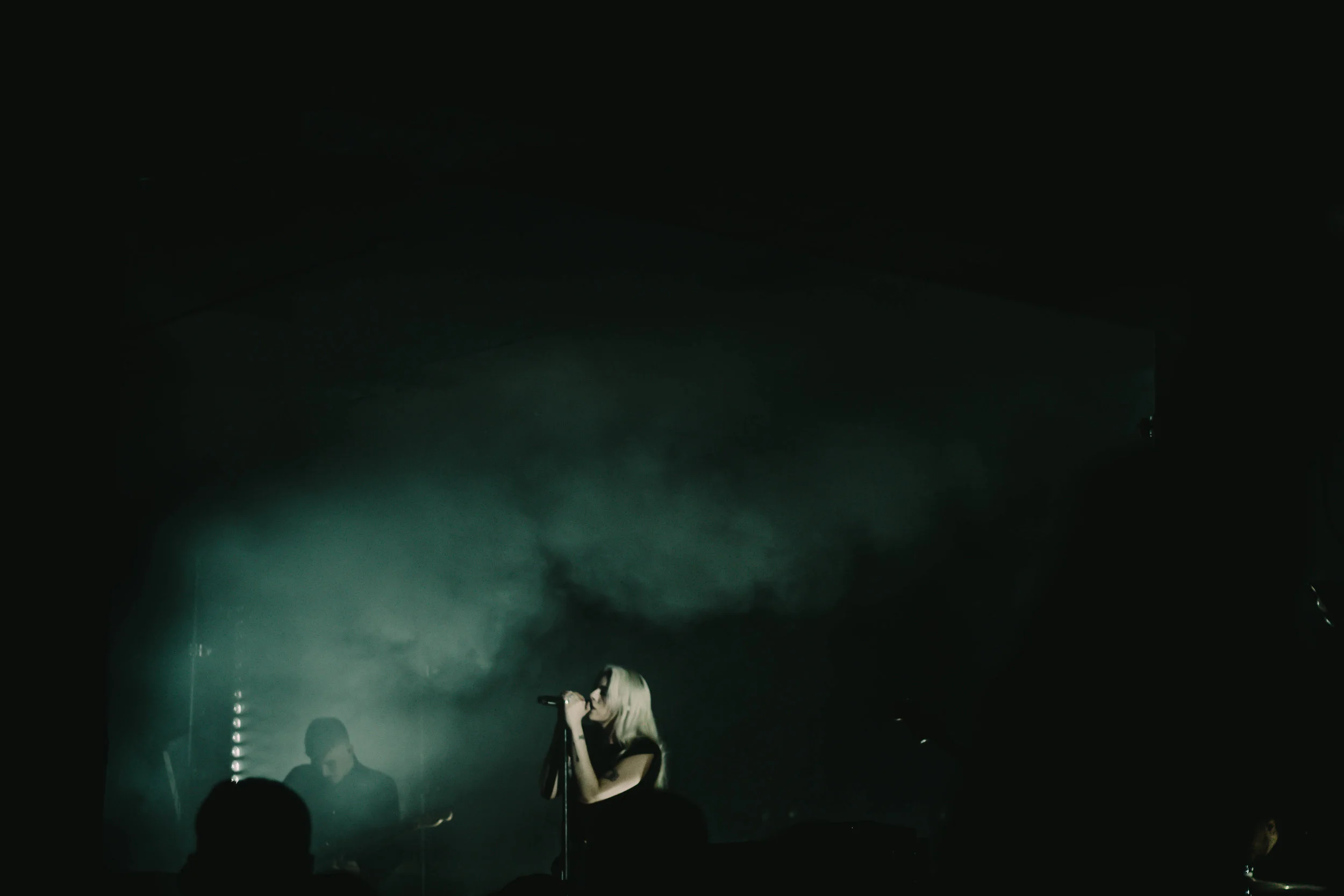PVRIS-RAVE-MKE-35.jpg
