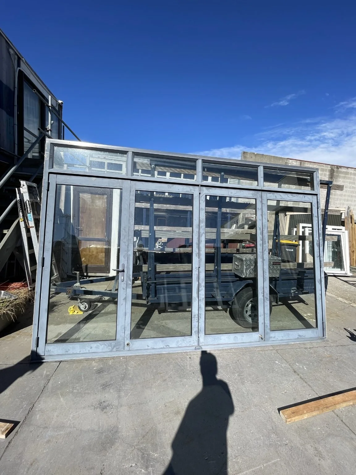 TM9133 Denim Blue Alu Double Glazed Bifold Door 3230x2430.jpg