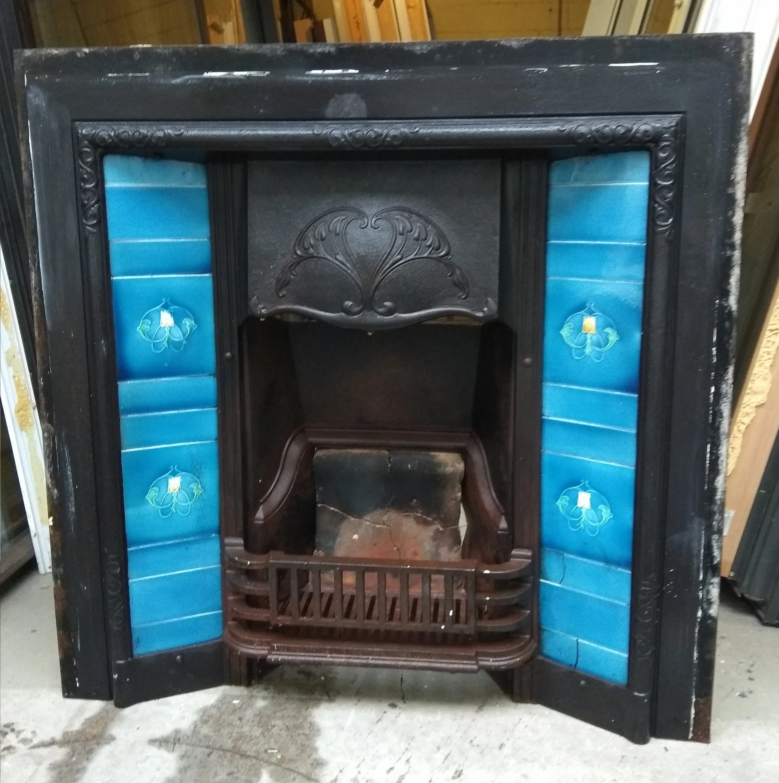 1917 historical cast iron tiled fire box