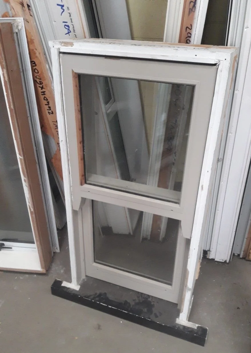 Single glazed sliding villa Rimu window