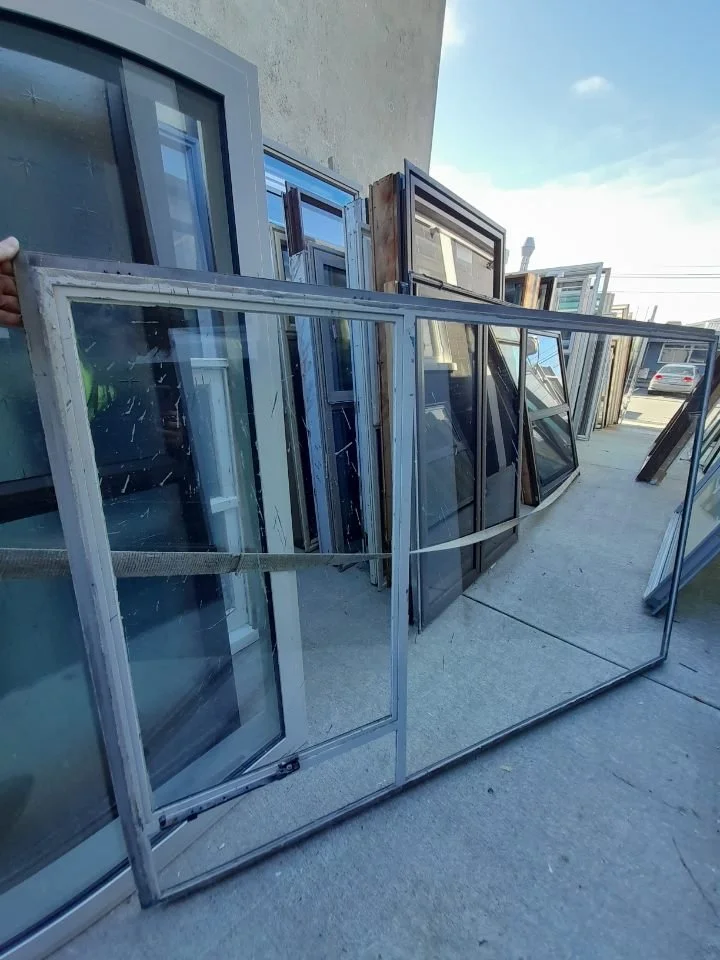 TM111 Black Single Glazed Steel Window 1860x1255 2.jpg