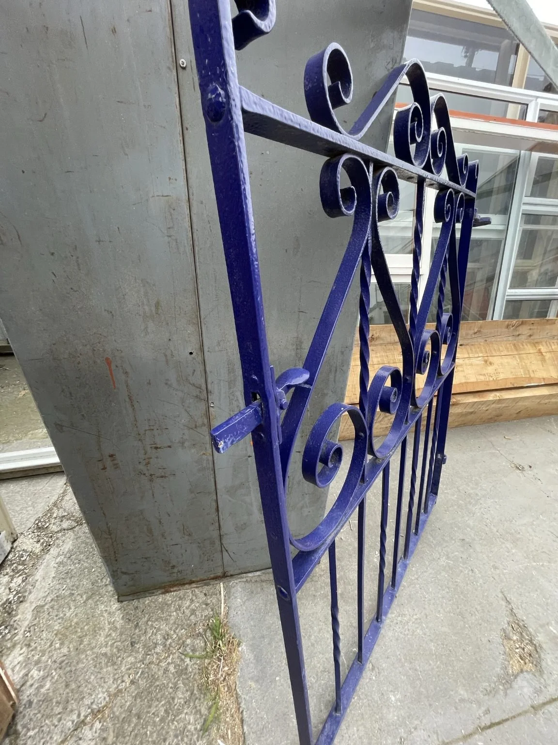 TM7 Electric Blue Steel Gate 910x1210 1.jpg