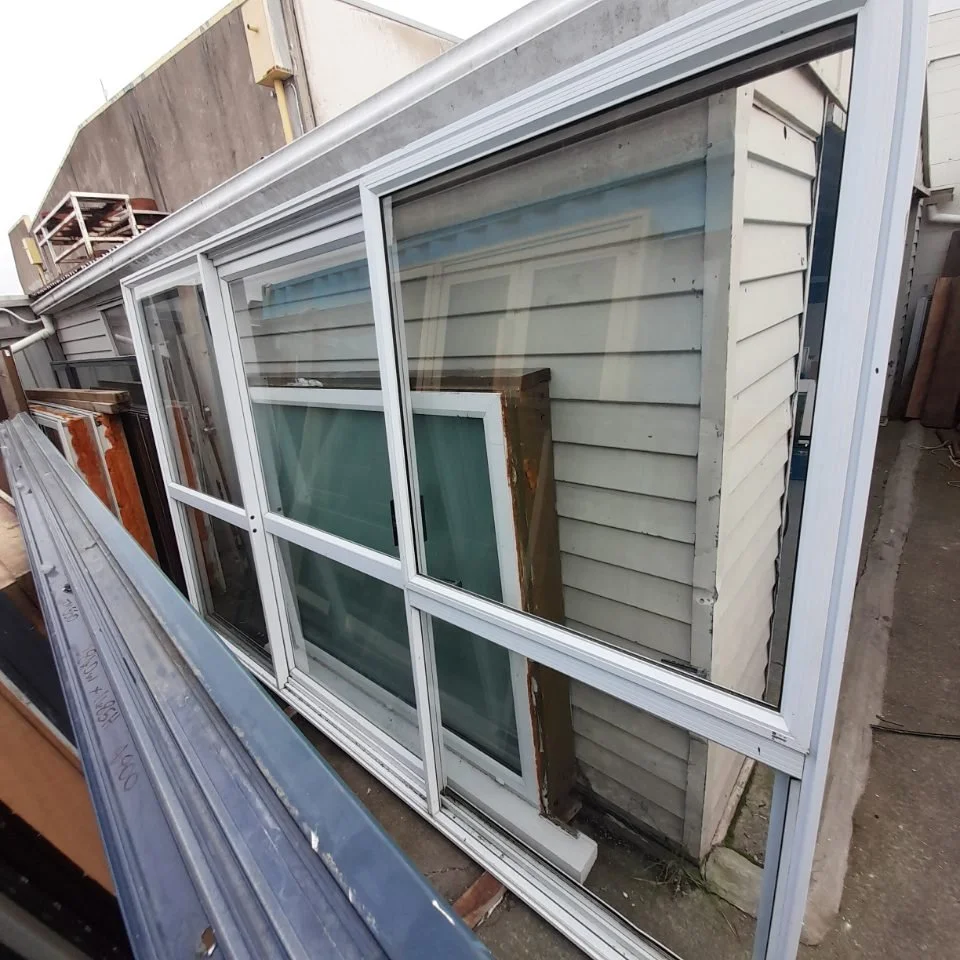 TM2051 White Alu Single Glazed Ranch Slider 3170x2030 $1100