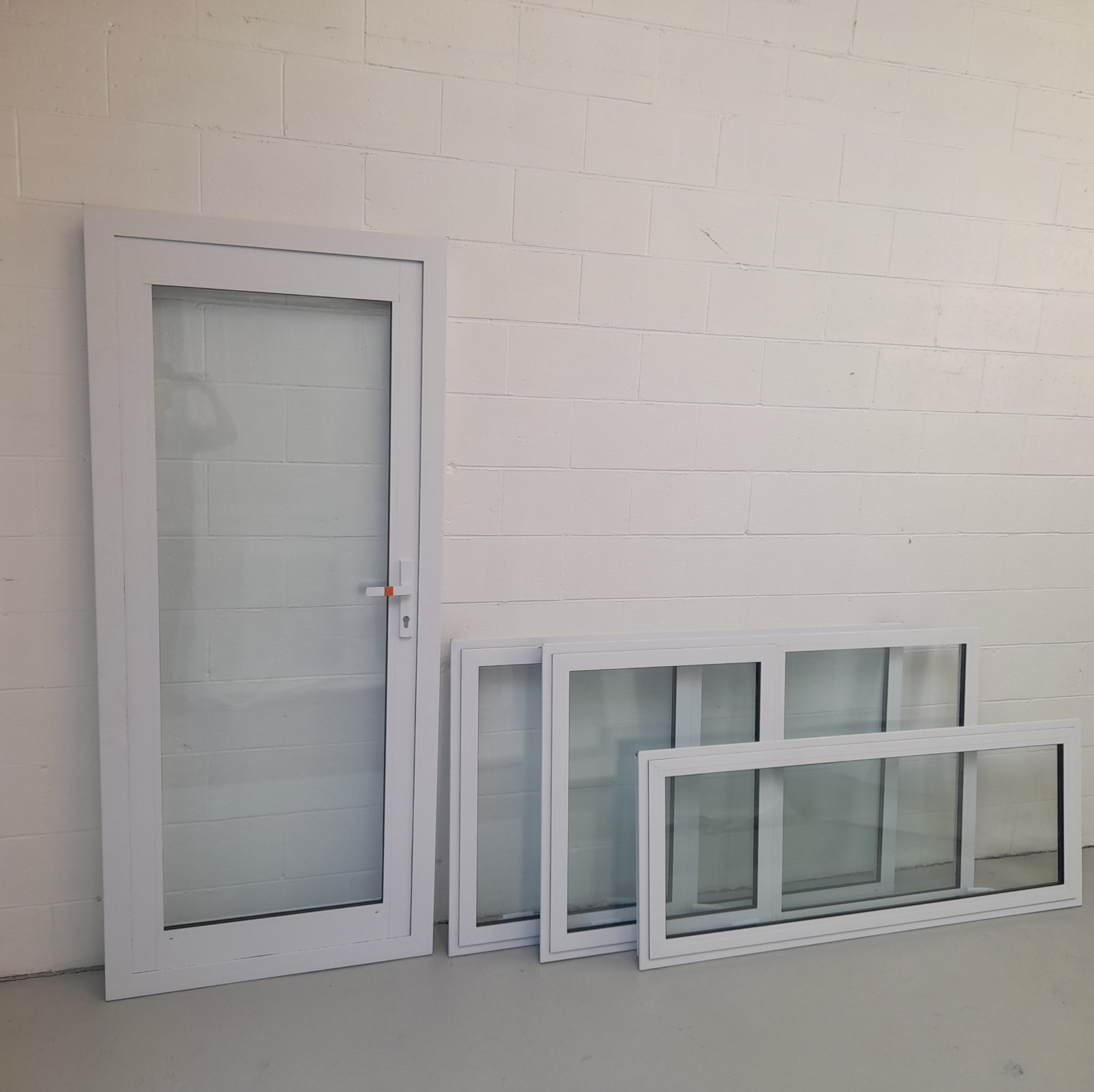 White 4 Piece Sleepout / Cabin Single Door & Medium Window Package TMPAKW9