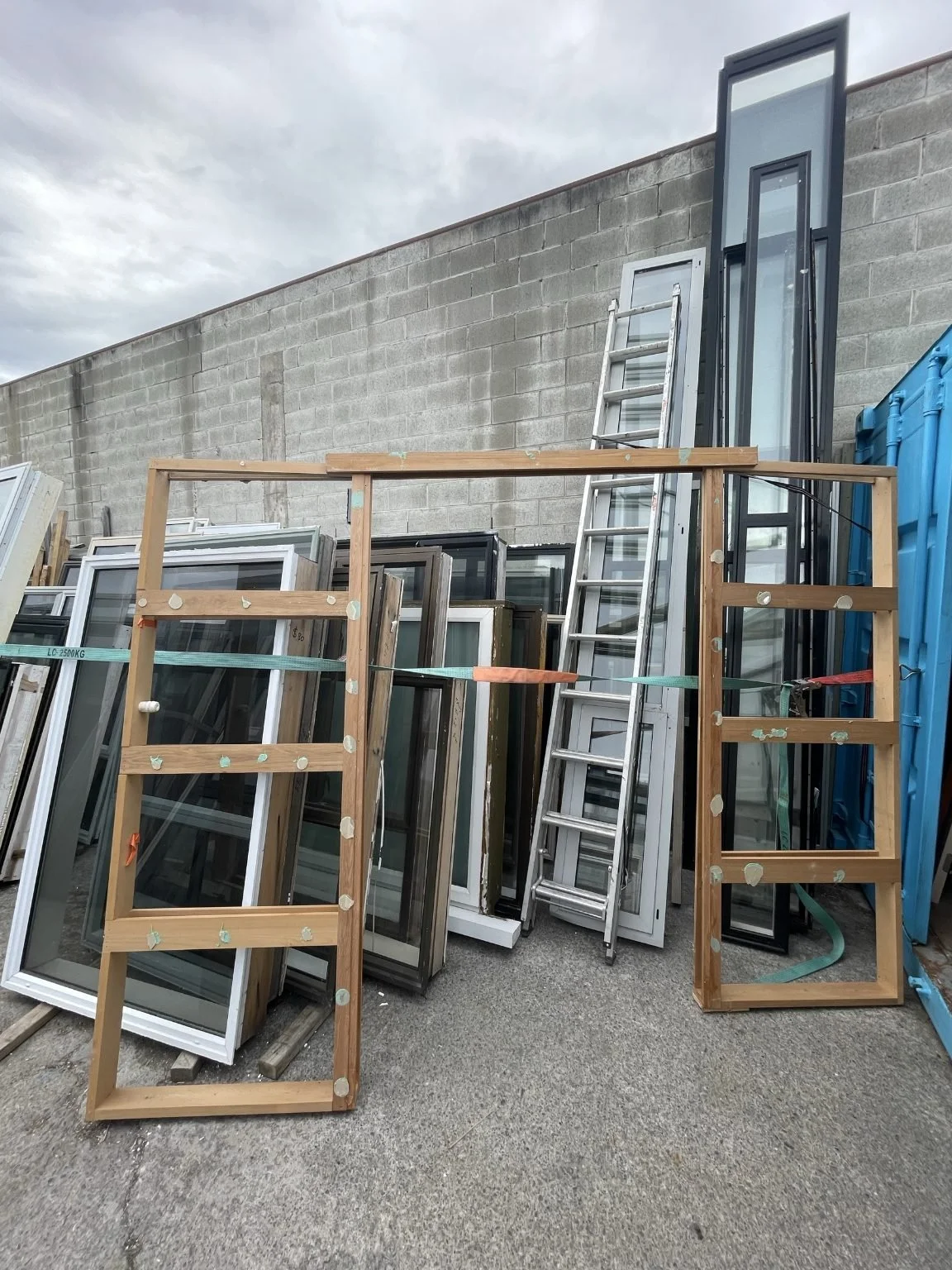 TM9304 Double Cavity Slider Frame 3190x2075 $300