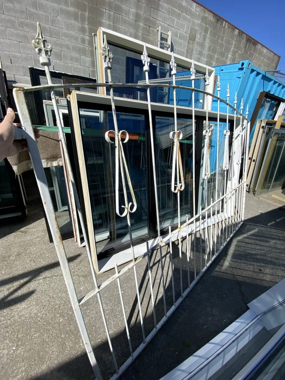 TM4500 Steel Gate 2605x1900 1.jpg
