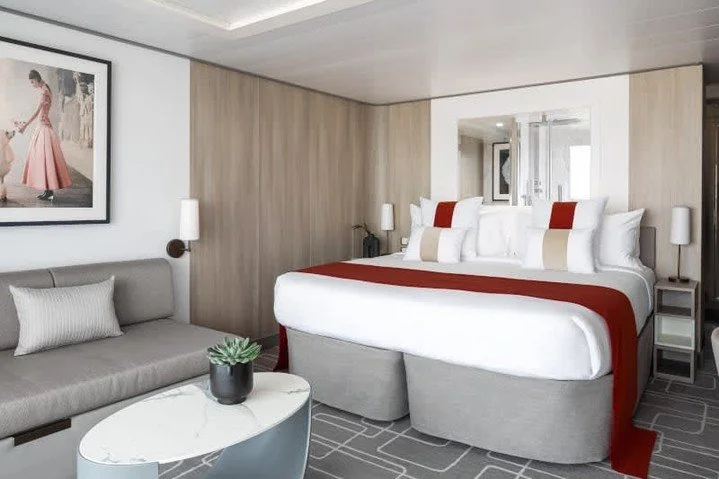 Wellness, elevated to the suite level. ✨
The AquaClass Sky Suite on Celebrity Beyond blends expansive suite living with spa‑inspired perks designed to restore and refresh. Thoughtfully designed interiors, exclusive wellness amenities, and indulgent c