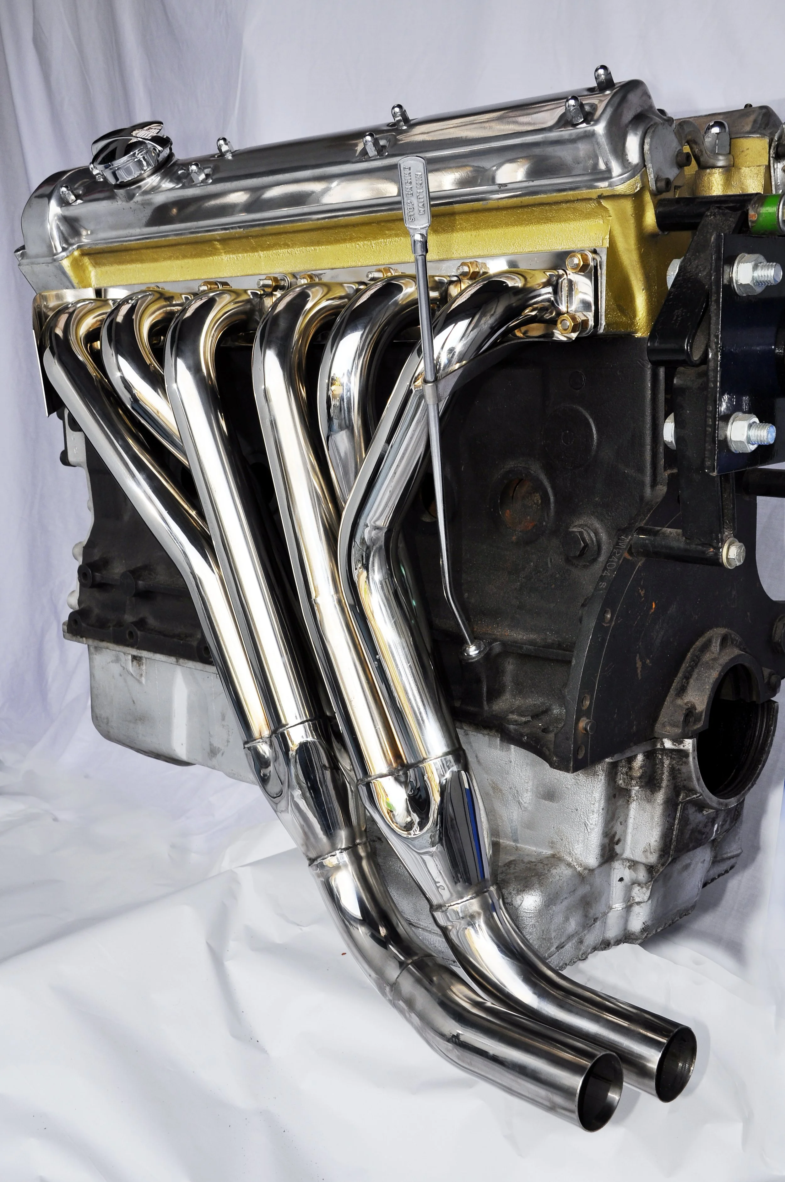 Classicfabs polished manifold on a Jaguar saloon engine