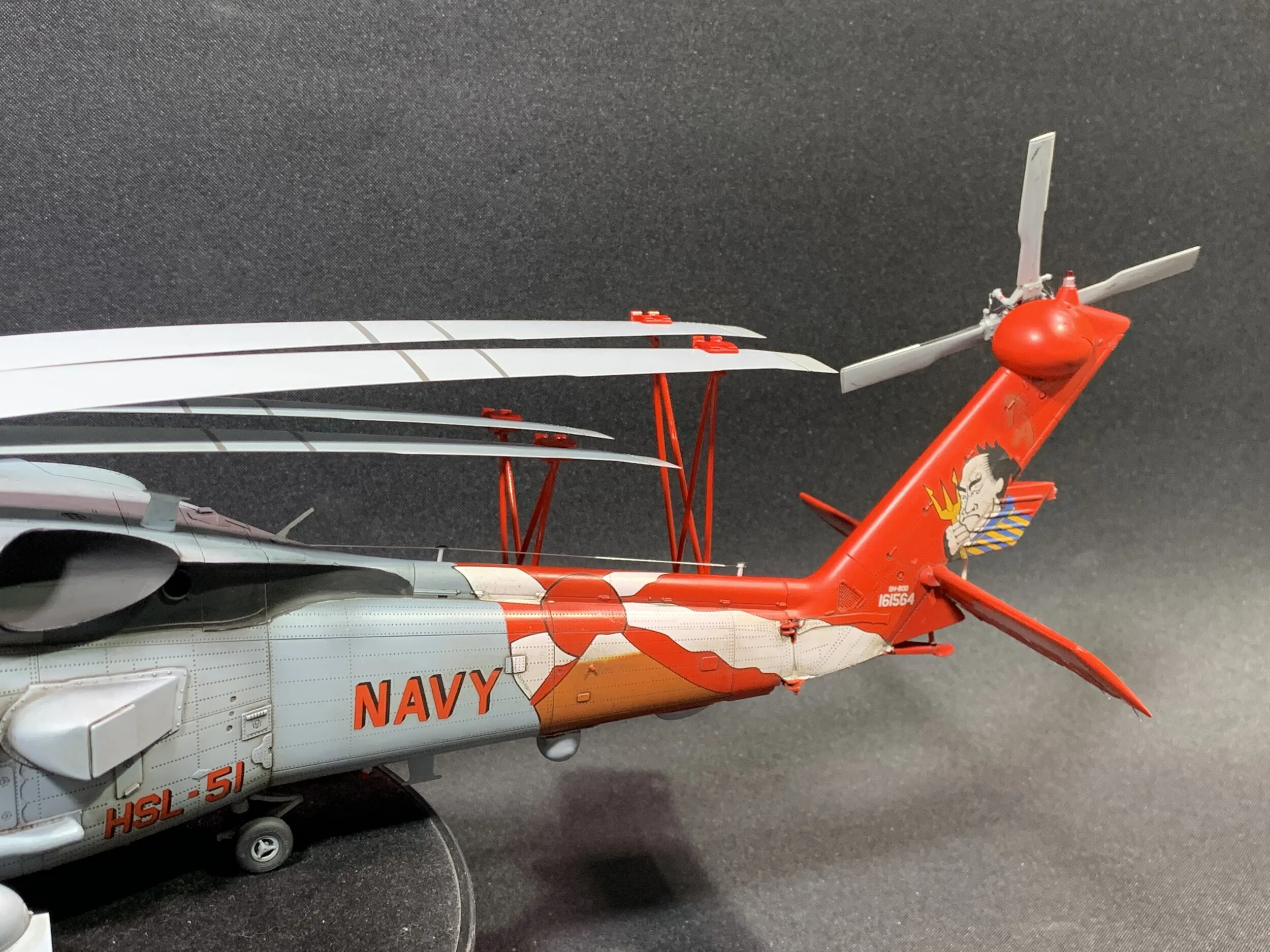 KITTY HAWK SH-60B 1:35 プラモデルキット Kitty Hawk 1/35 SH-60B — Flory Models