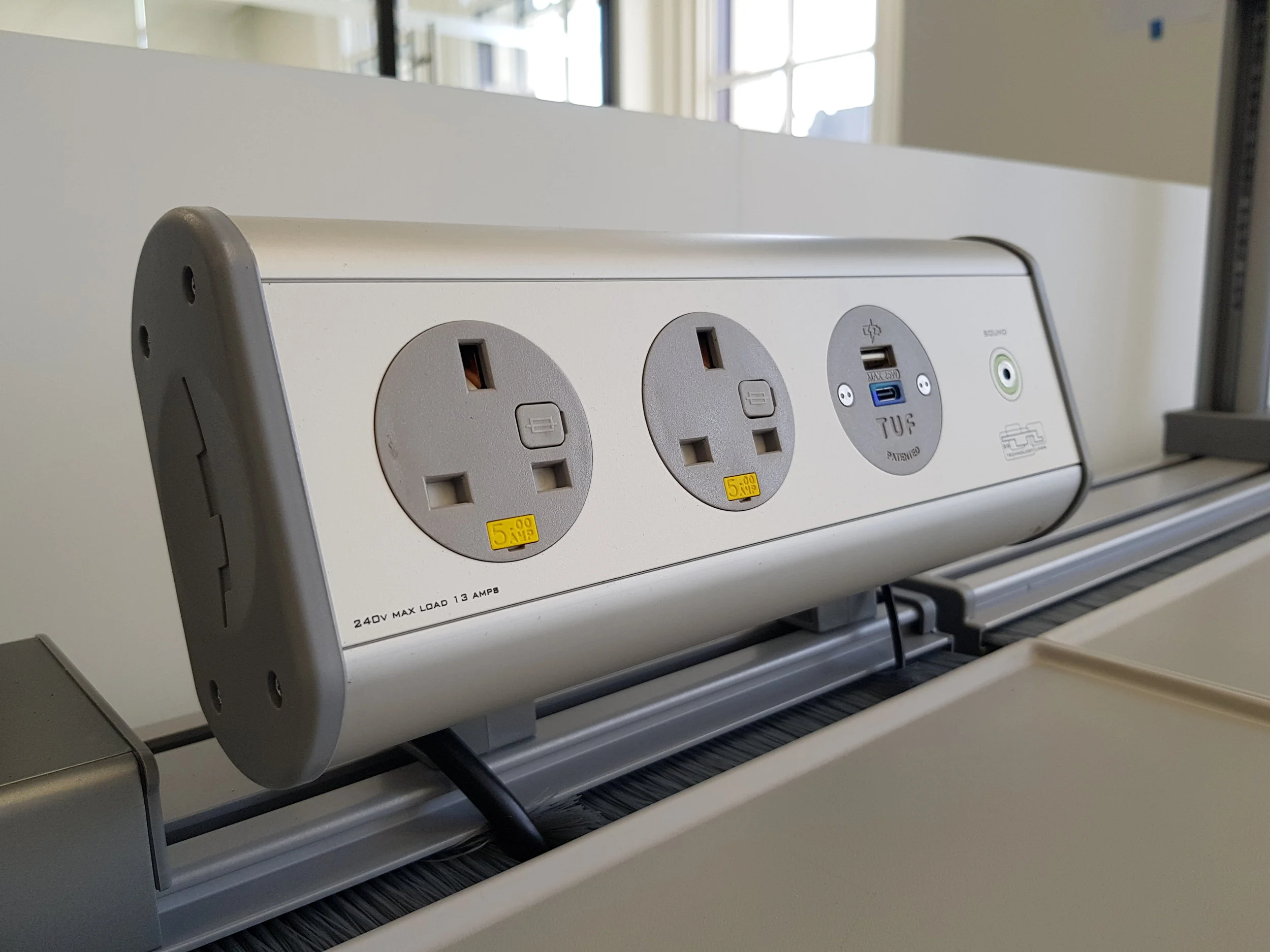 Technology Links unit