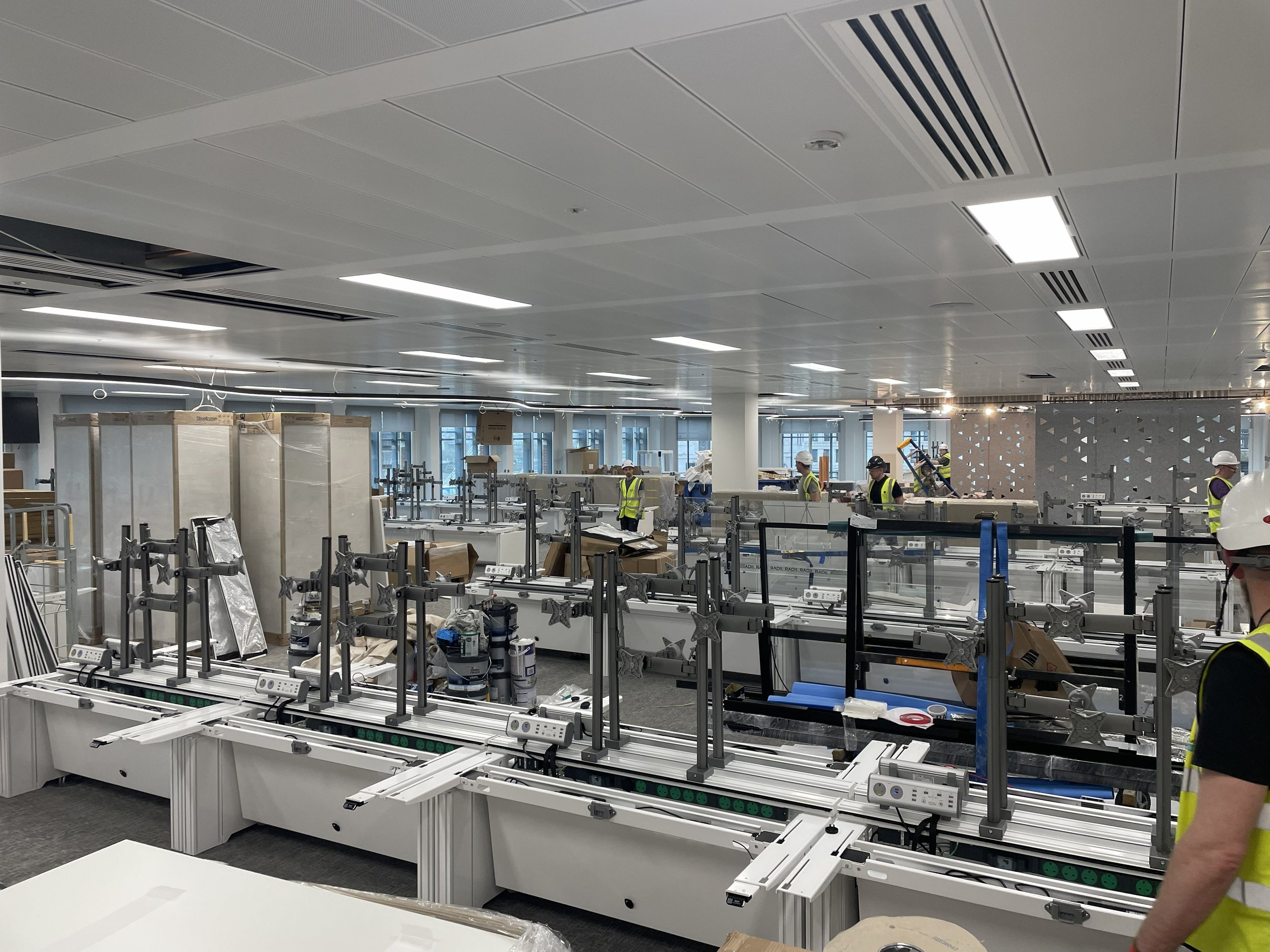 Case Study: Inside a Large Scale Trading Floor Installation