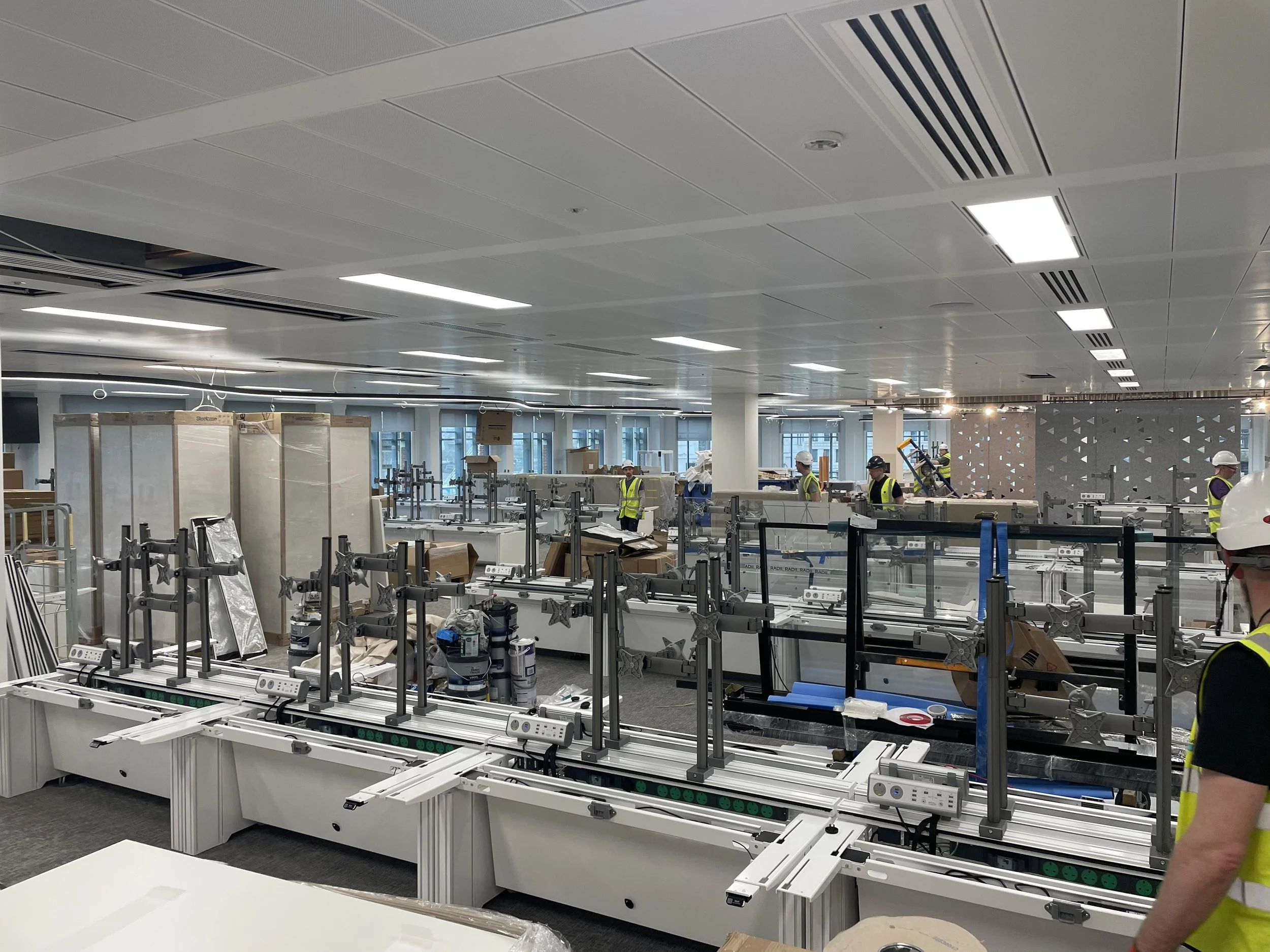 Case Study: Inside a Large Scale Trading Floor Installation