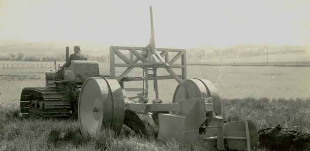 Cuthbertson 'F type' plough, 1944