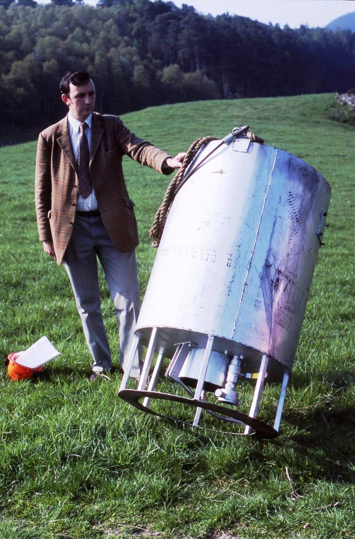 Helicopter bucket trial, 1984