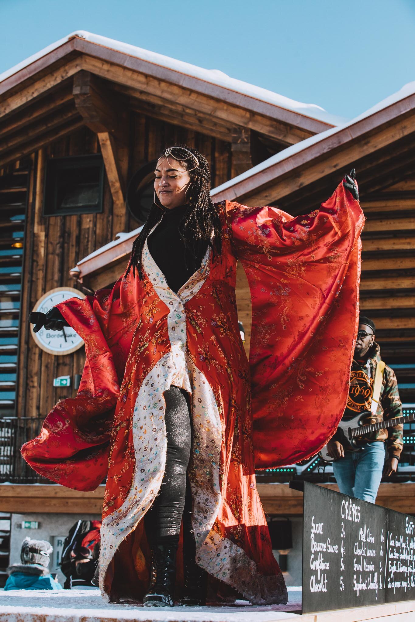 Oliver Godbold Photo Foliedouceopening-OGphoto-5846.jpg