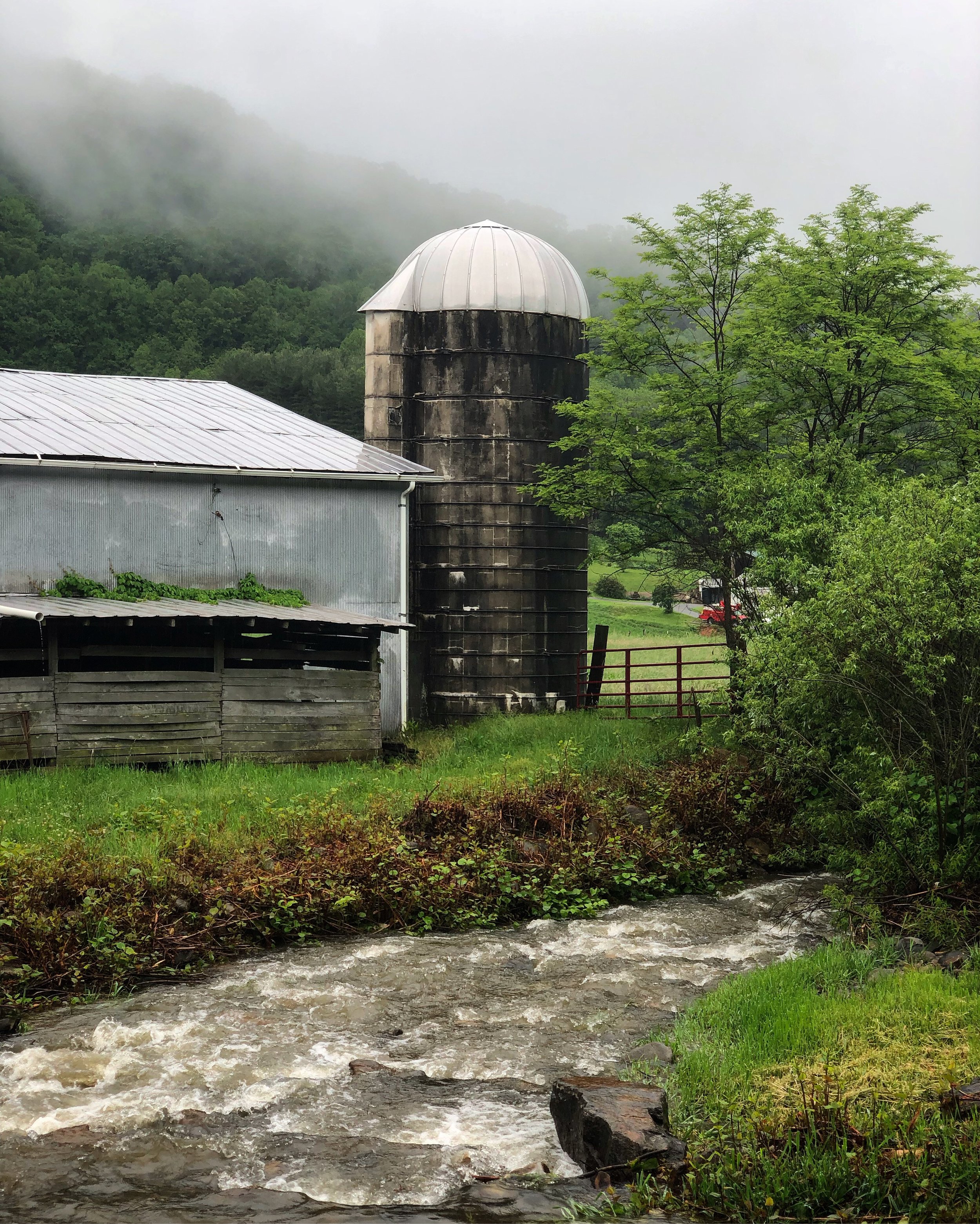 Barn & Silo .jpg